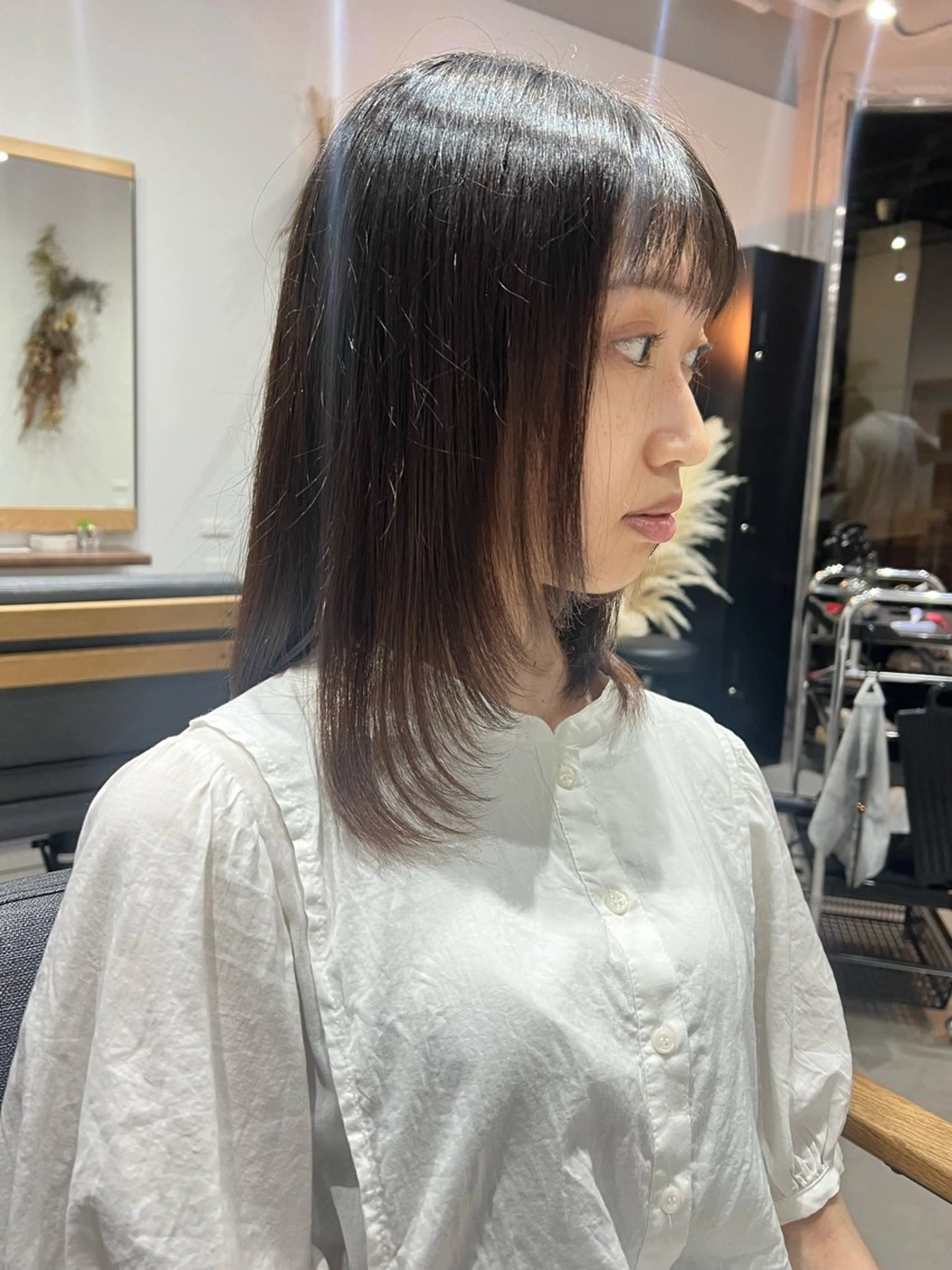 ミディアム 顔周りカット レイヤーカット feliz  hair所属・福井 采未のヘアスタイル