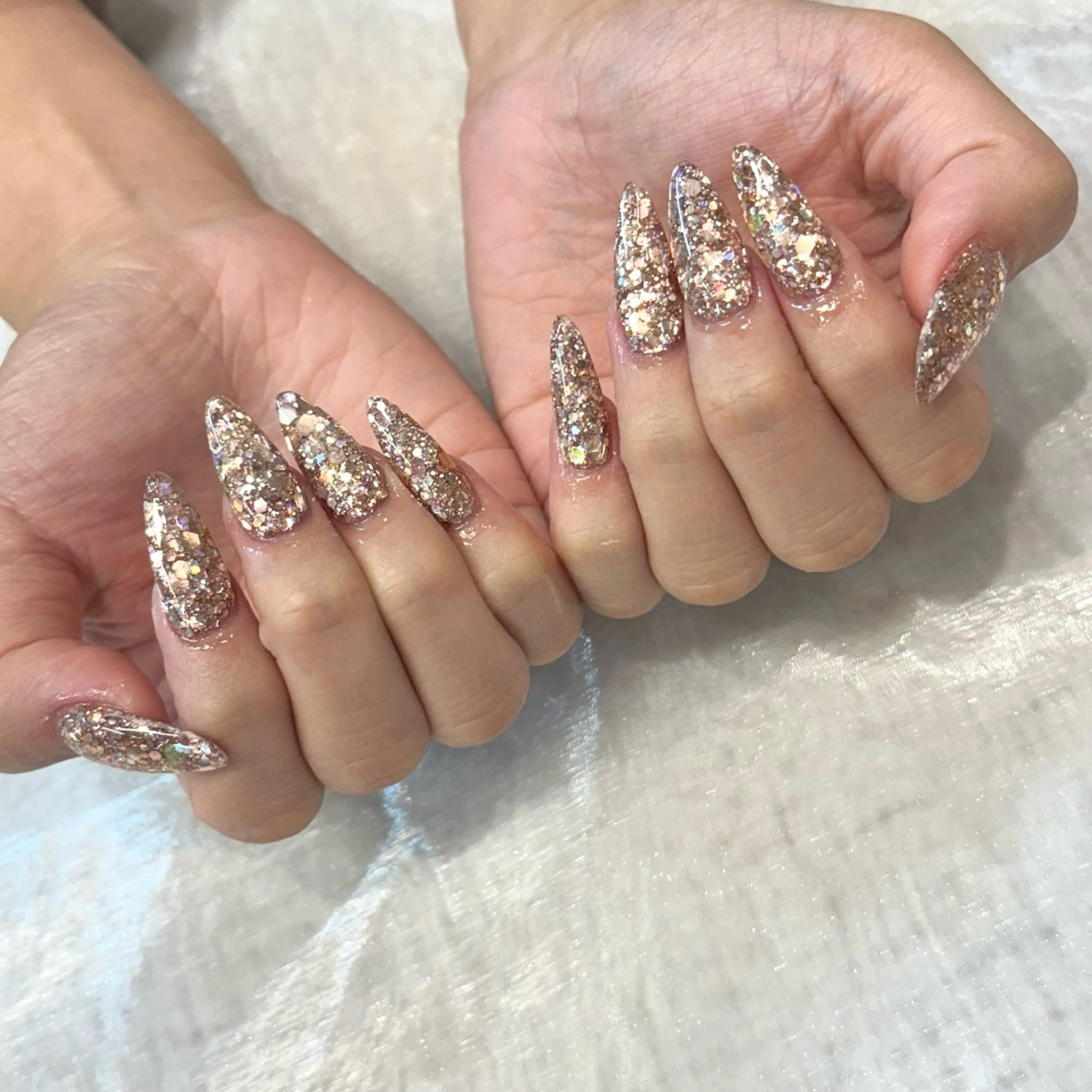 ネイル キラキラネイル ラメ(グリッター) ロングネイル スカルプネイル ハンドネイル Chipie_ ayanoのネイルデザイン