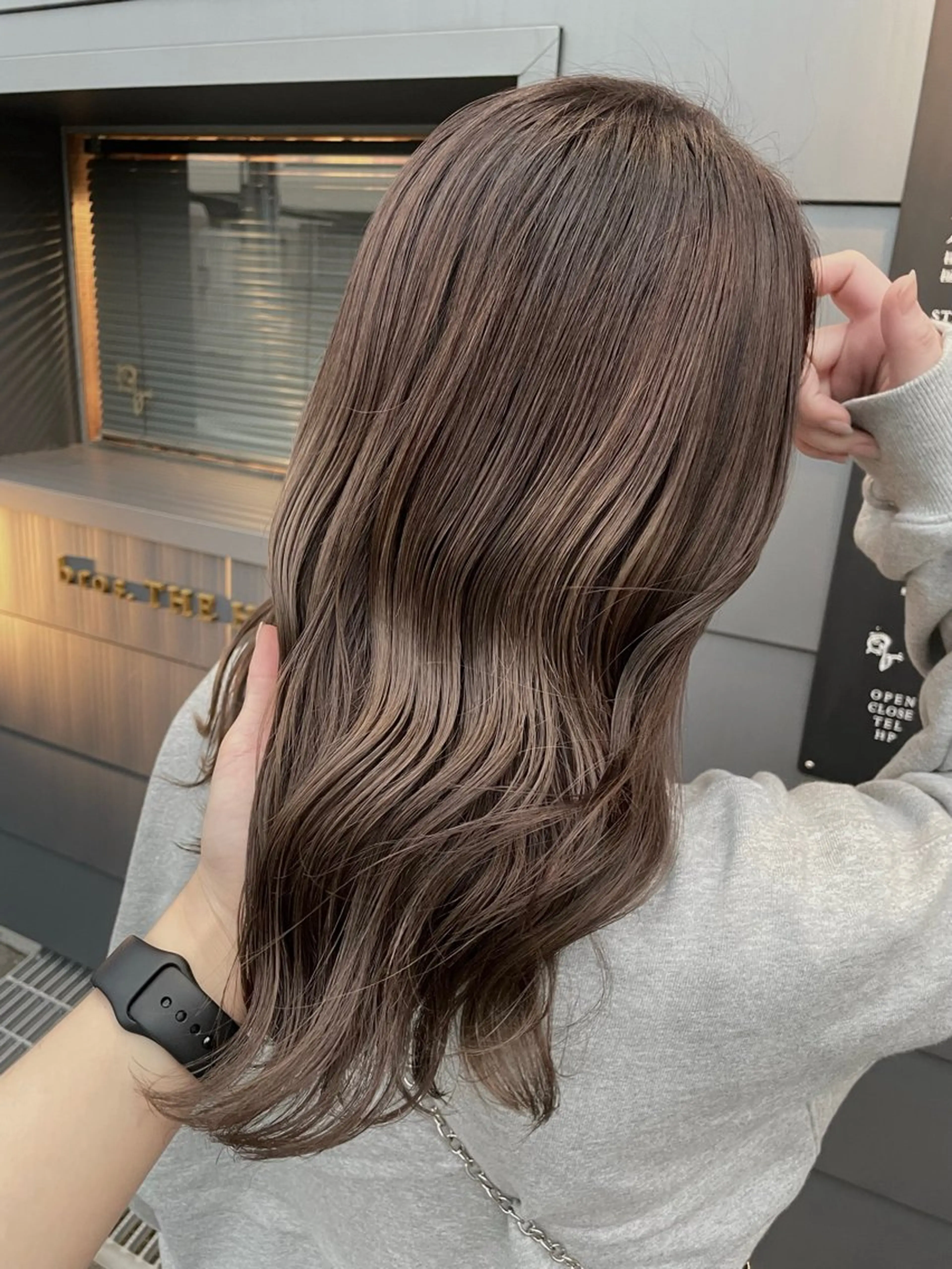 カラー バレイヤージュ ブリーチ ケアブリーチ ダブルカラー グラデーションカラー Mina/岡山/矯正 ブリーチ/レイヤーのヘアスタイル