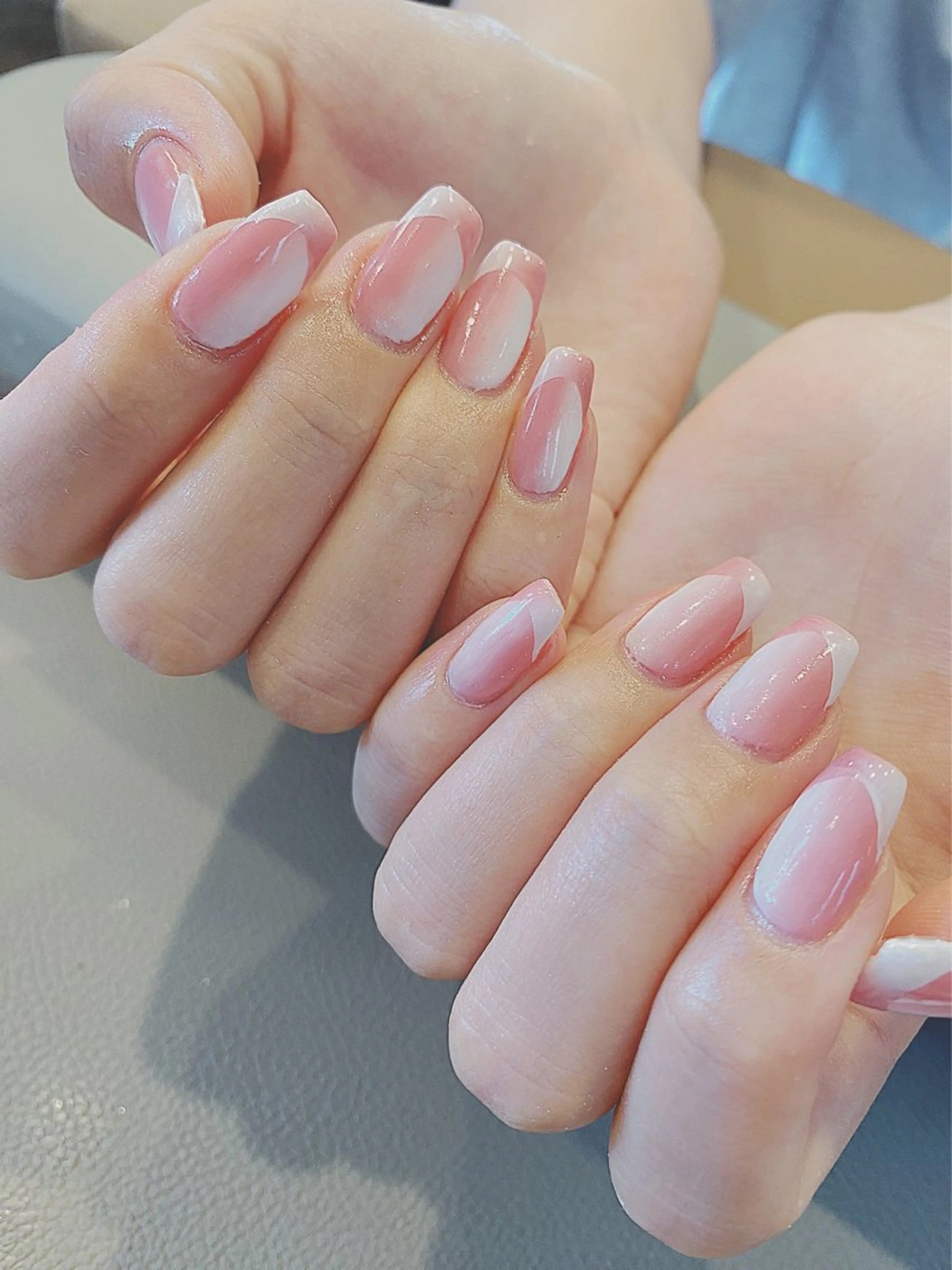 ネイル フレンチネイル オンブレフレンチ nail.N所属・斉藤 尚子のネイルデザイン