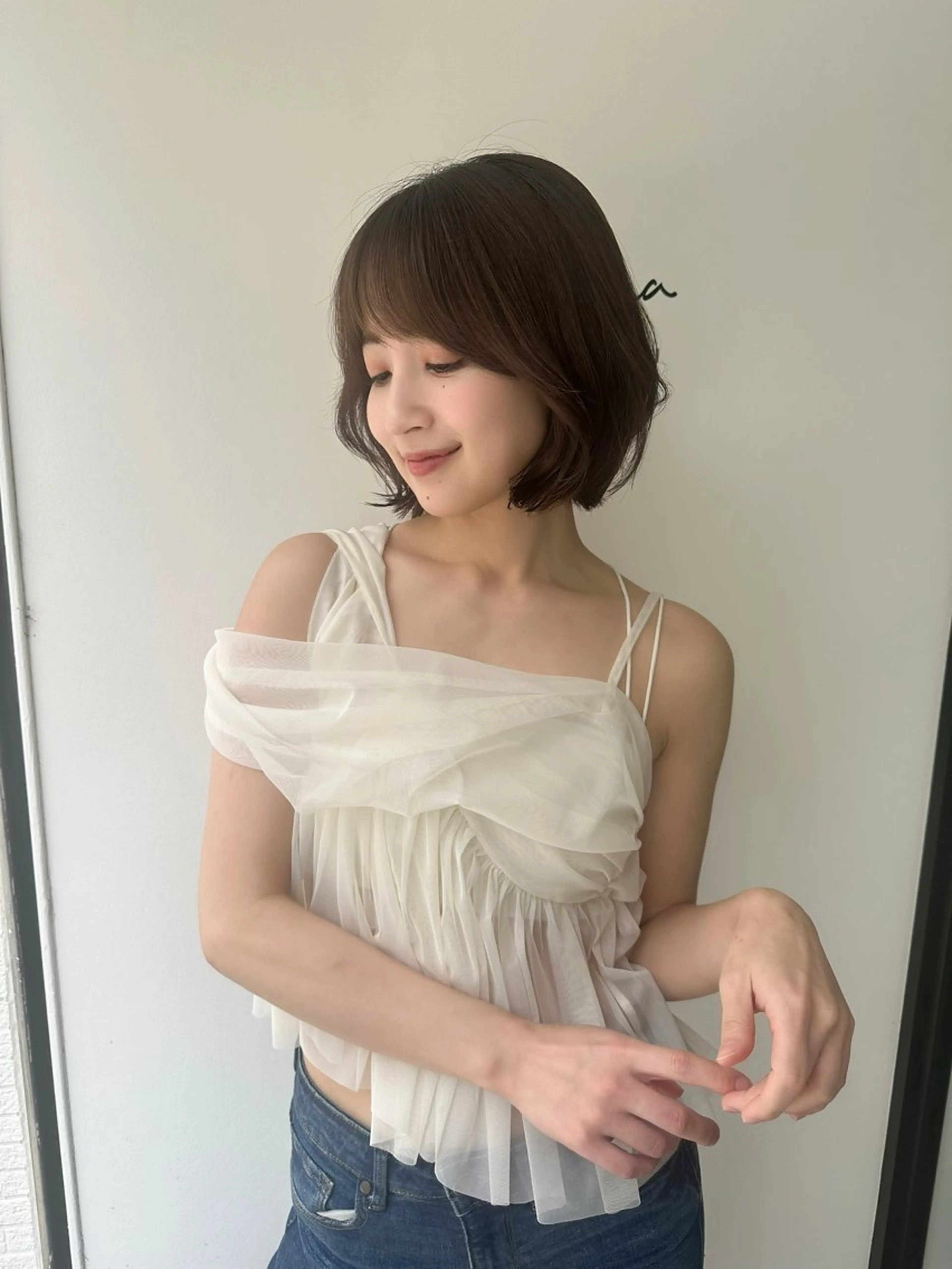 ミディアム ボブ 韓国風ヘア 鎌倉 彩のヘアスタイル