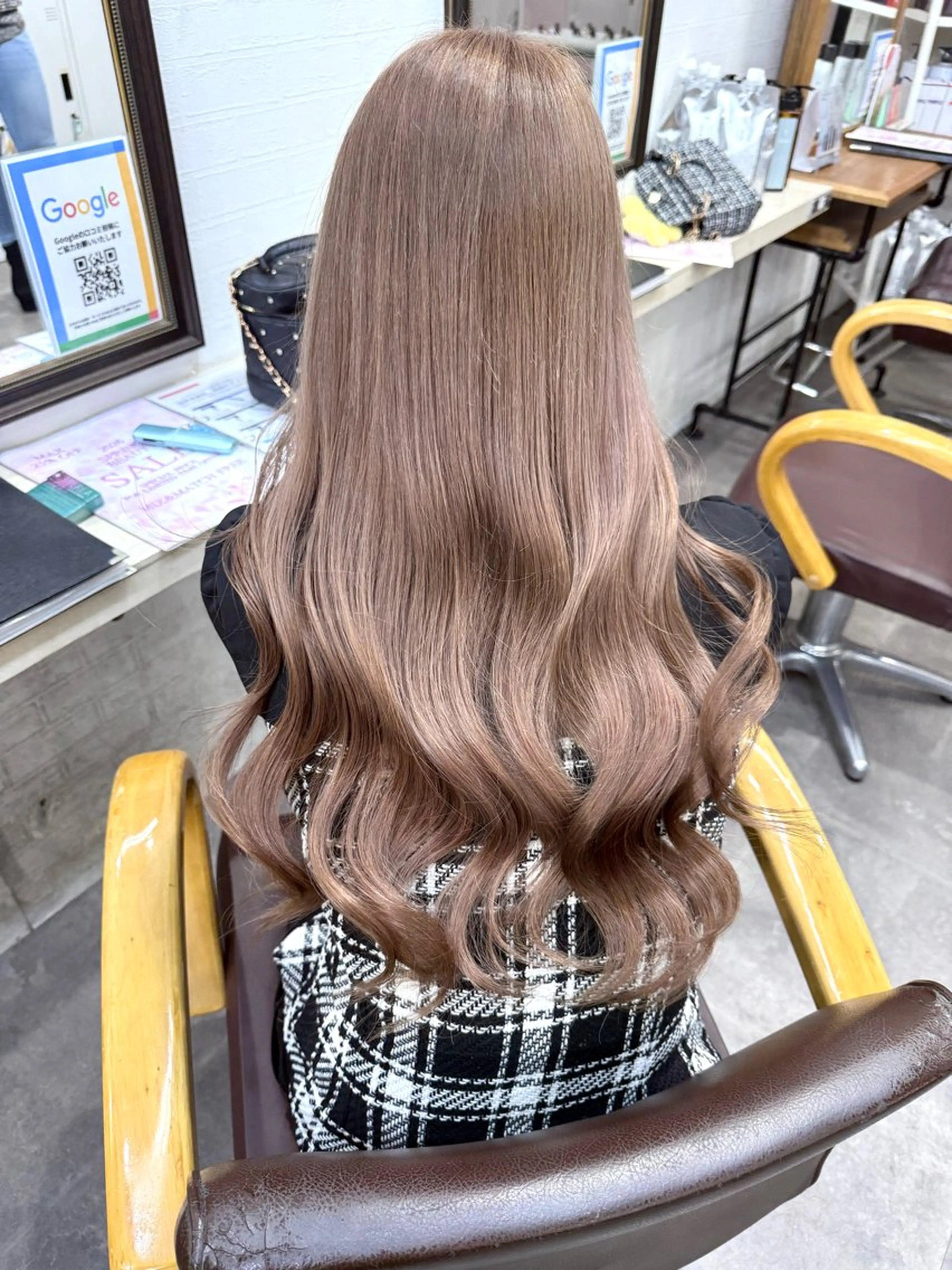 ロング カラー ブリーチカラー特化 U-topia小島のヘアスタイル