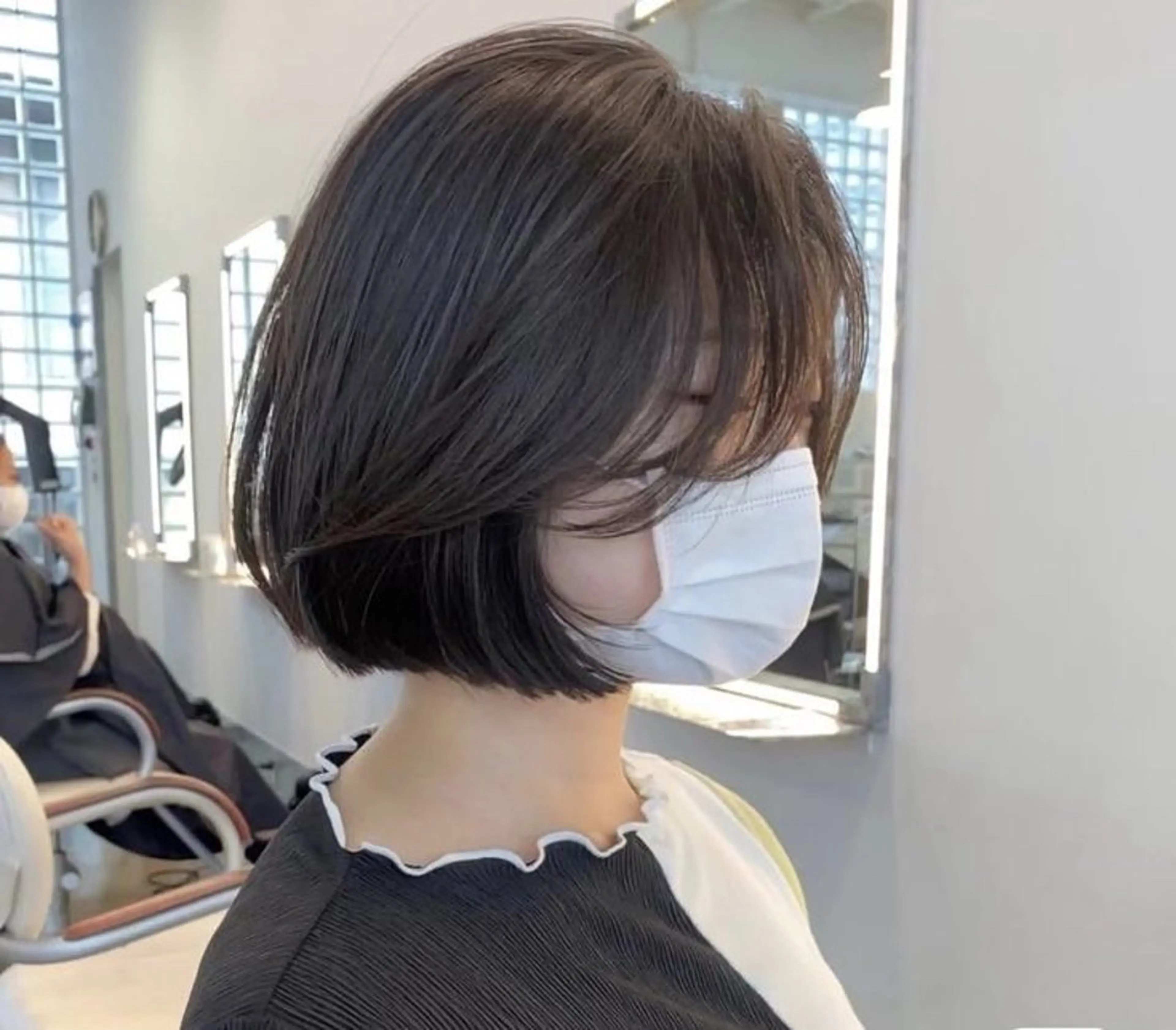 ミディアム ボブ カット ブリーチなし/透明感 /ショート/大世のヘアスタイル