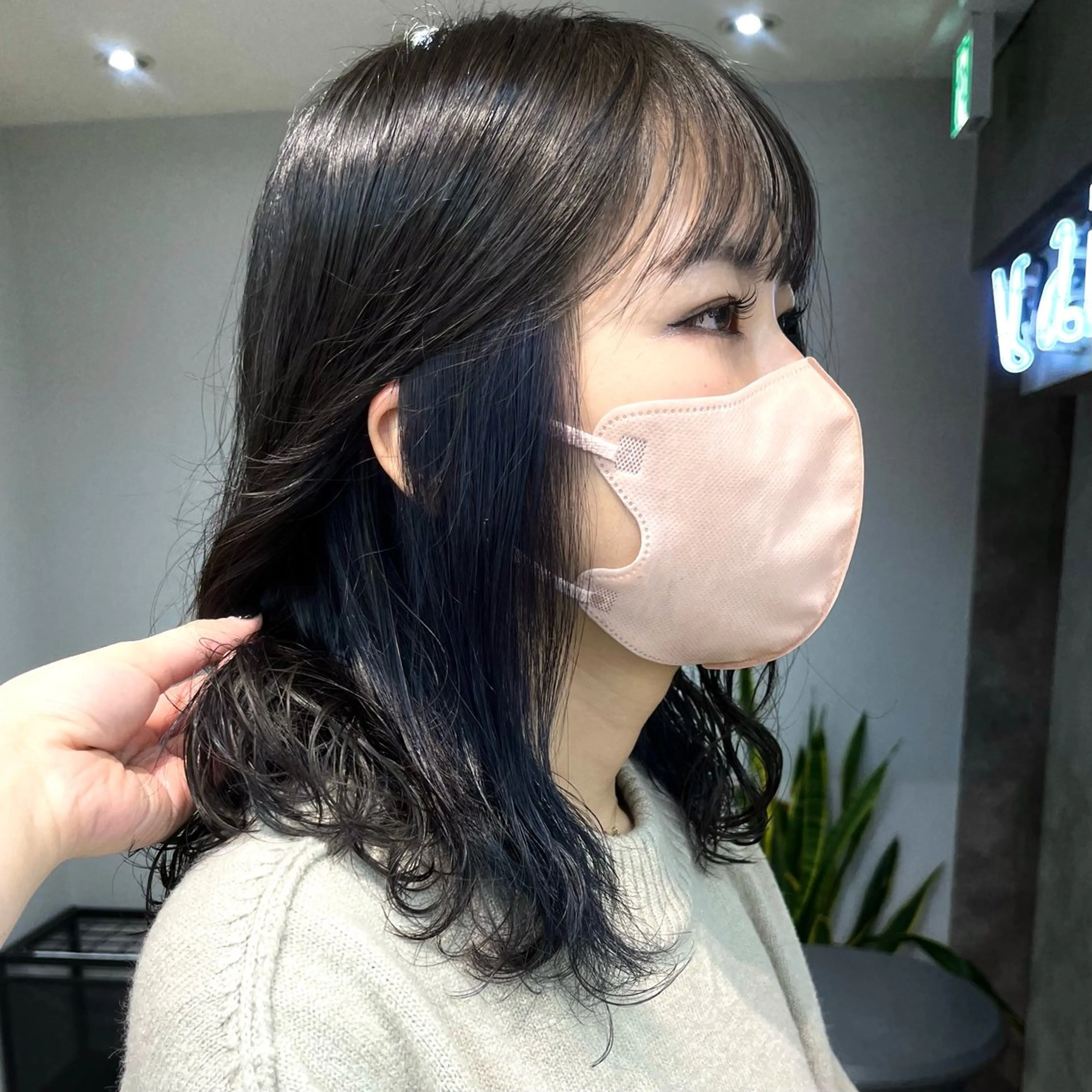 カラー ボブ・顔まわり 💎愛唯(めい)のヘアスタイル