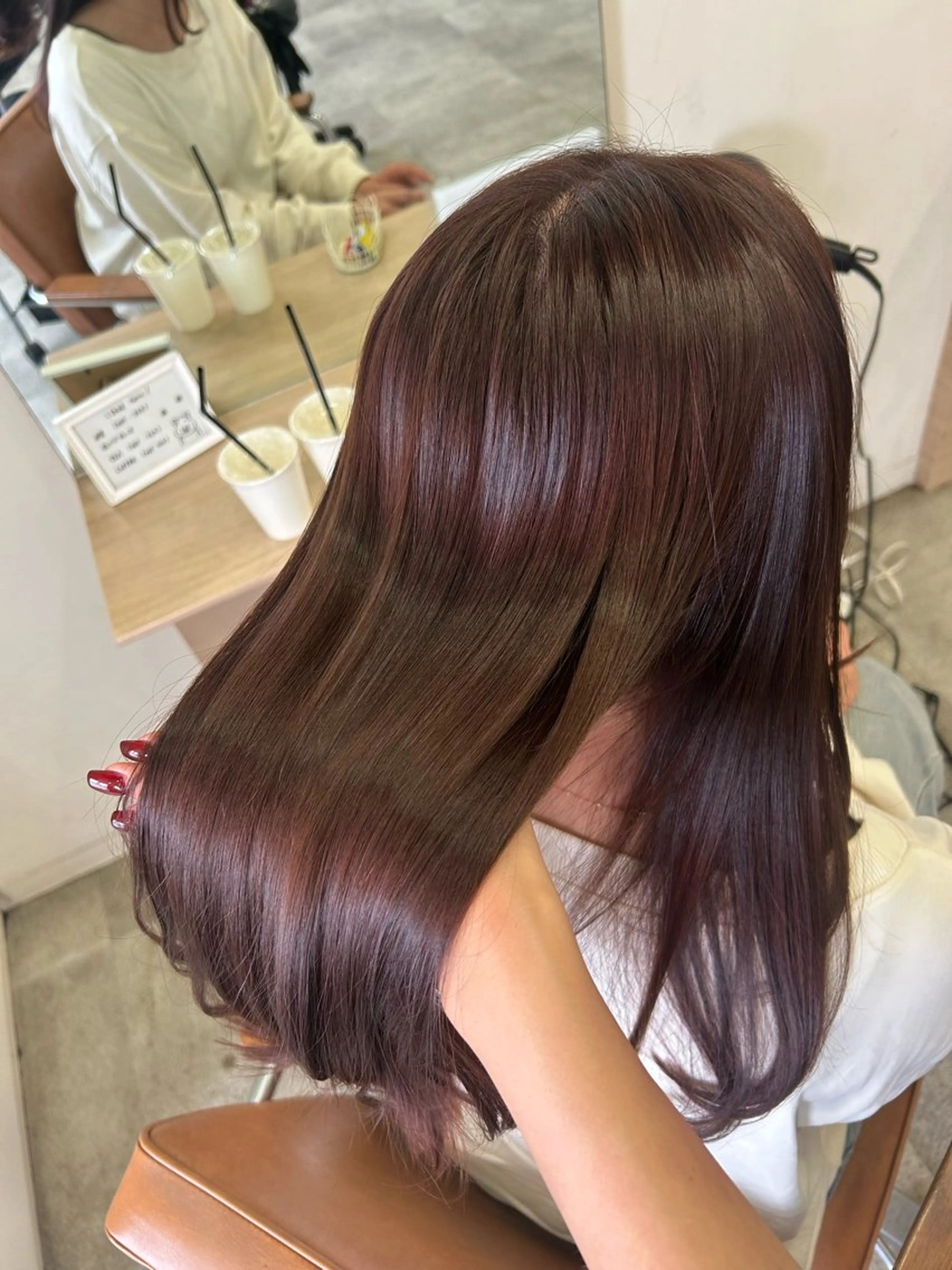 ロング ピンクブラウン ヘアカラー チナツ/透明感カラー /酸性縮毛のヘアスタイル