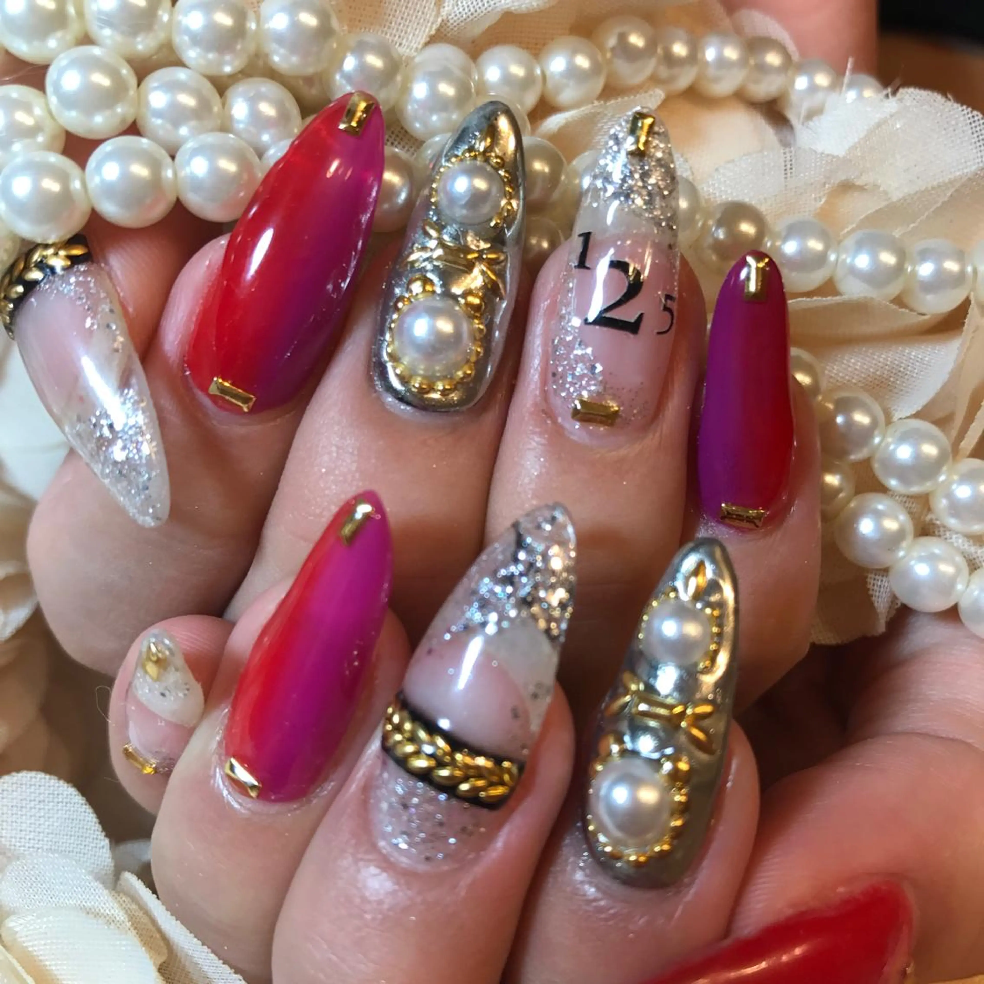 ネイル ミラーネイル YUKI /stellavieのネイルデザイン