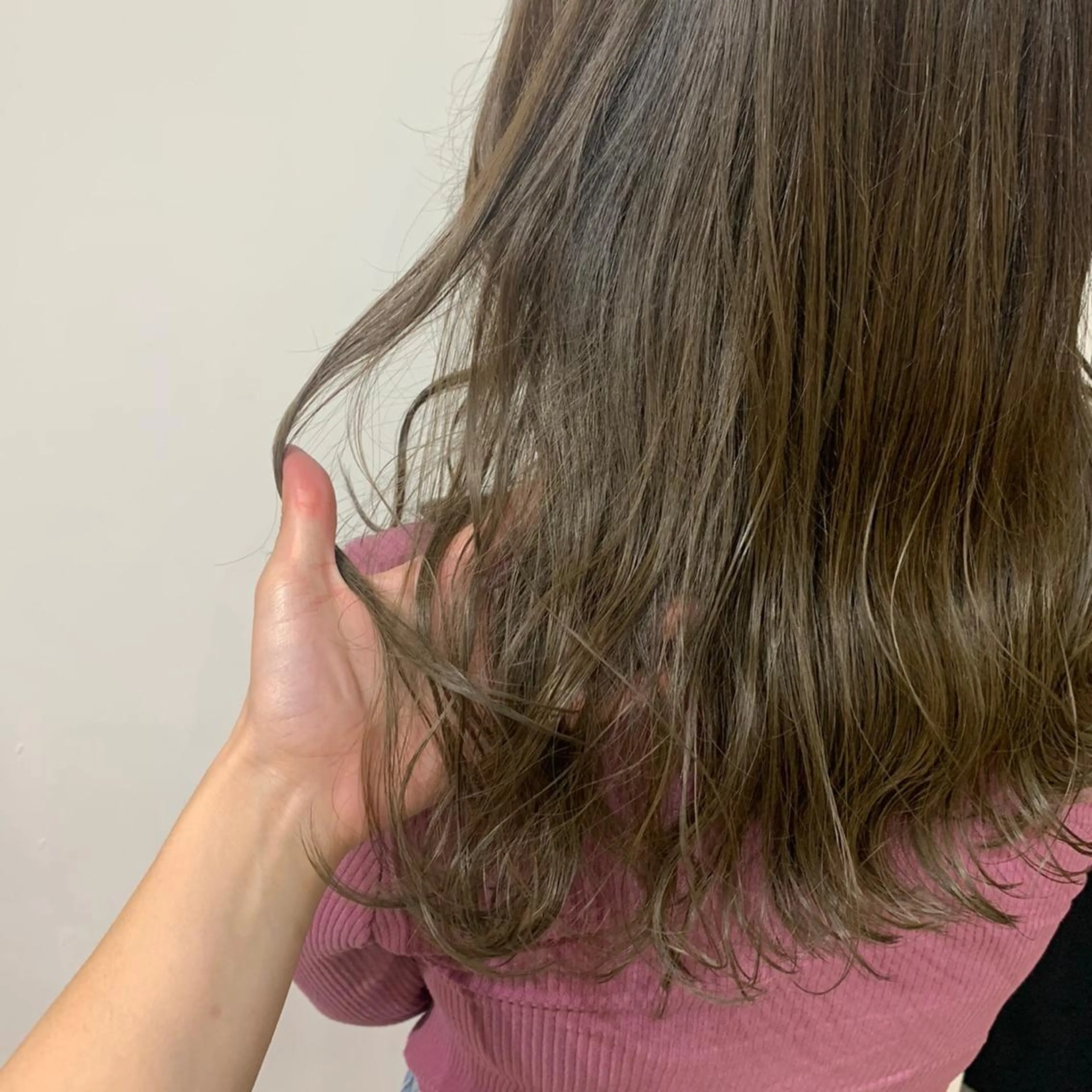 ロング カラー 酸性縮毛矯正 梅田茶屋町 Juriのヘアスタイル