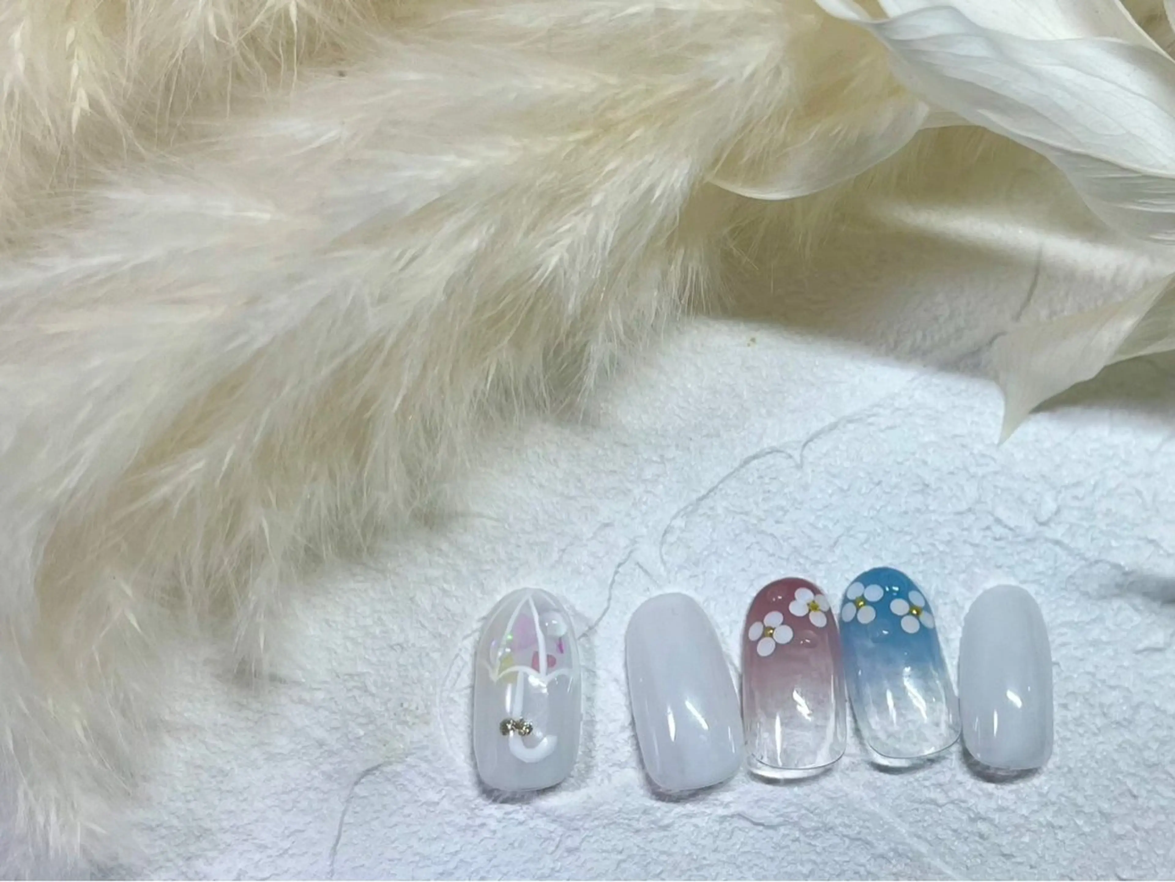 ネイル オーロラネイル フットネイル フレンチネイル ジェルネイル グラデーション Mogu nail 二子玉川のネイルデザイン