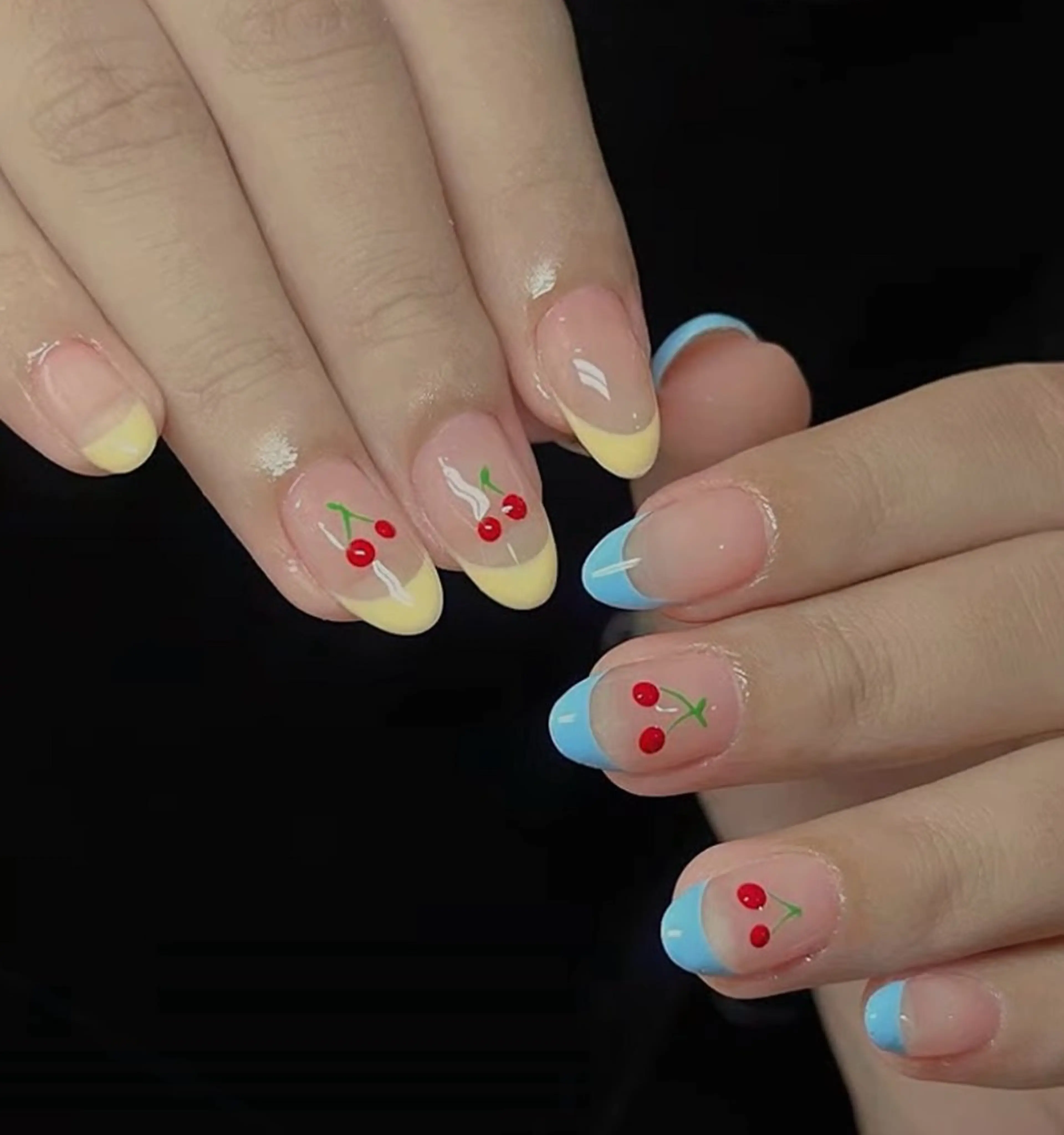 ネイル アートネイル フレンチネイル Kora Nailのネイルデザイン