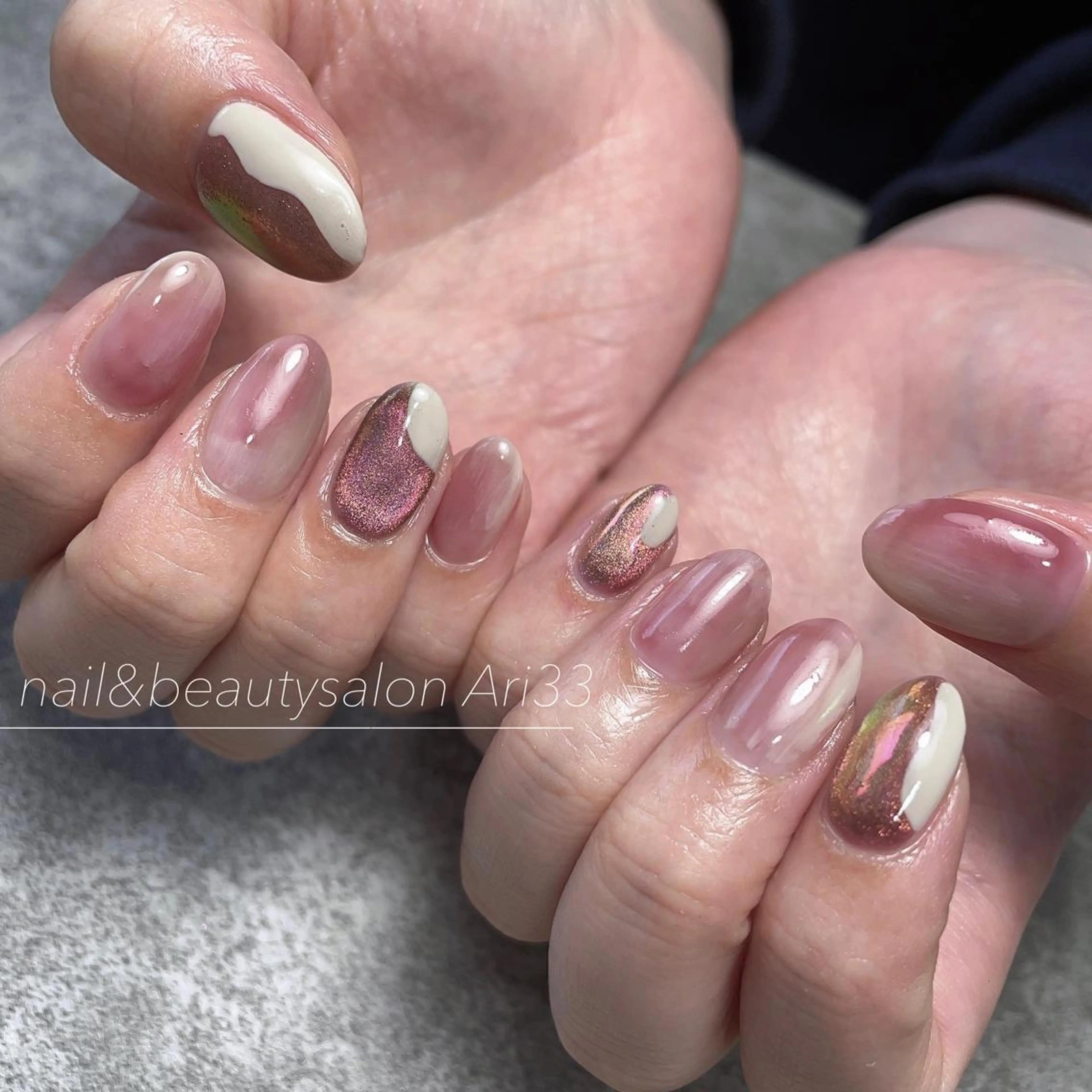 ネイル ニュアンスネイル ハンドネイル プライベートサロン Ari33nailのネイルデザイン