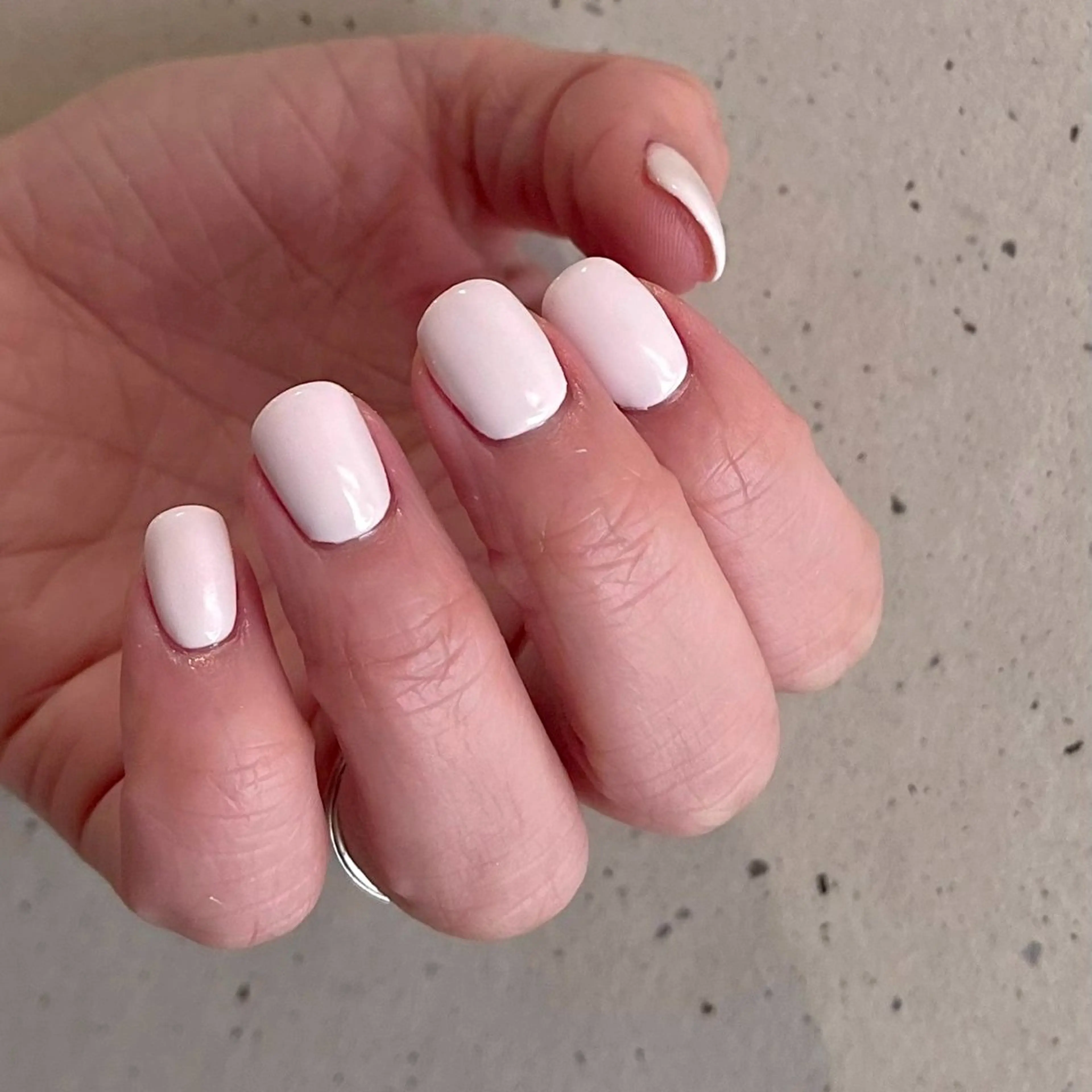 ネイル kanami 🍒⸝⋆のネイルデザイン