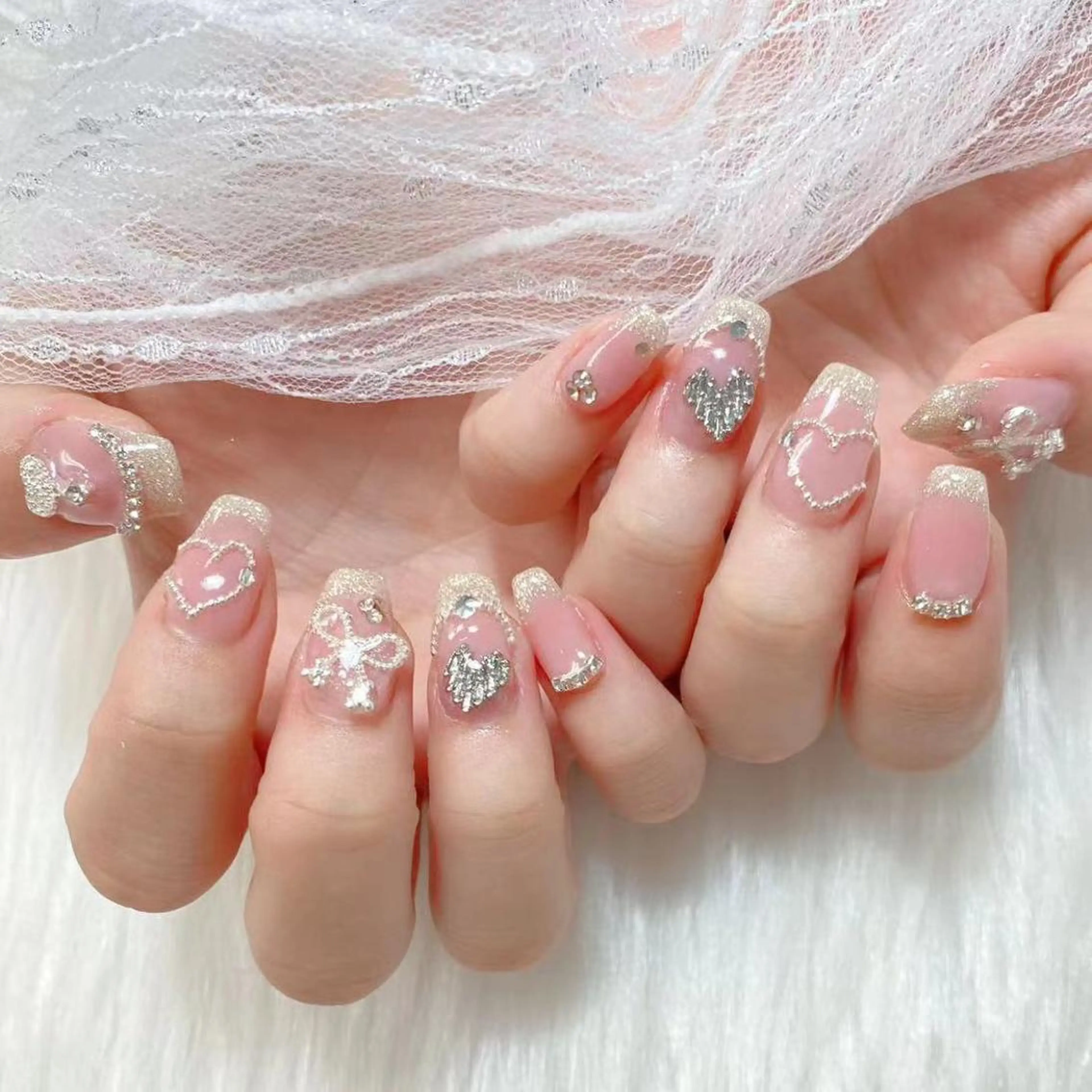 ネイル ハンドネイル ハンドケア DEMAIN- 🌹のネイルデザイン