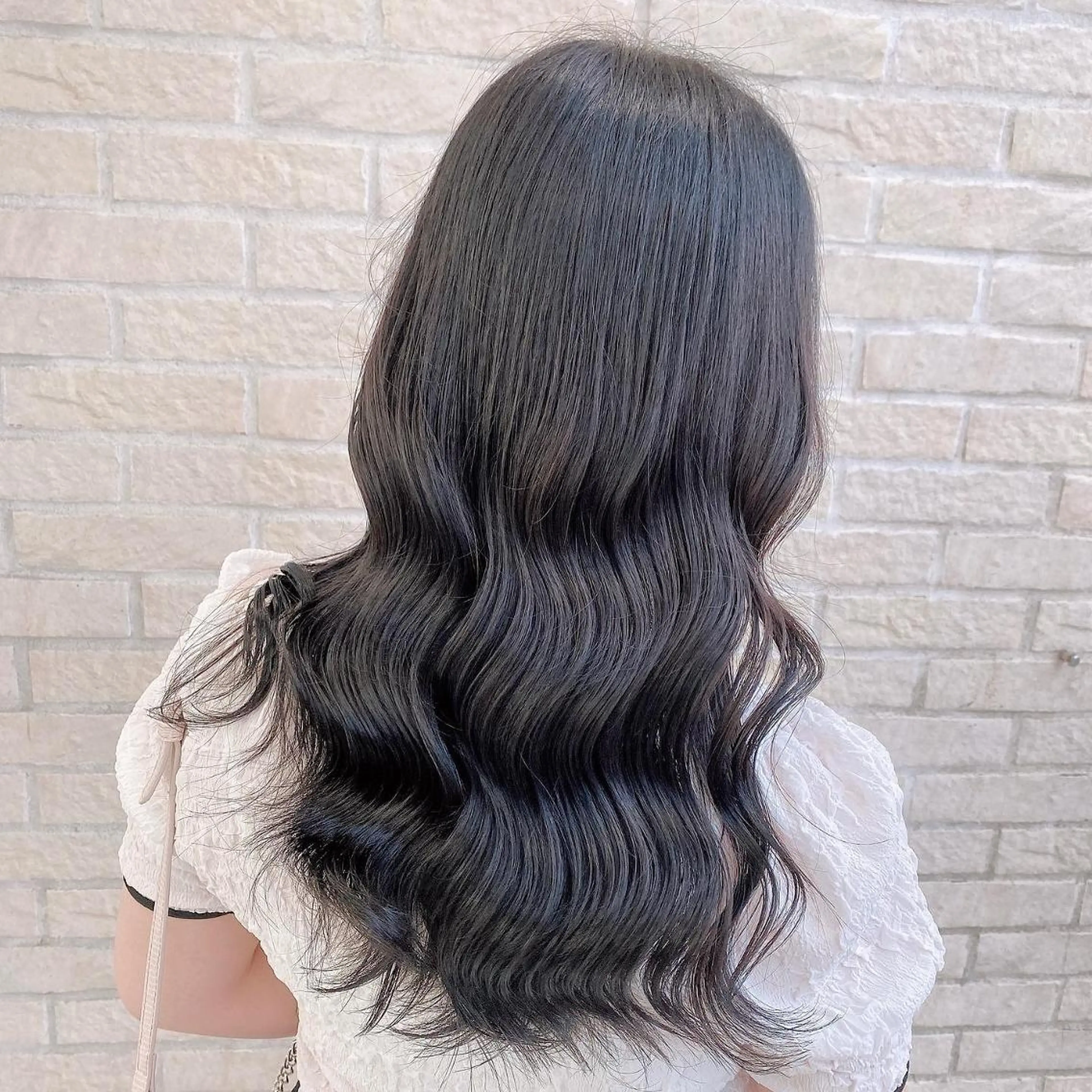 カラー ベージュカラー ブリーチ ブラウンカラー ショコラグレージュ ココアブラウン エリアマネージャー 復活の大澤竜馬のヘアスタイル