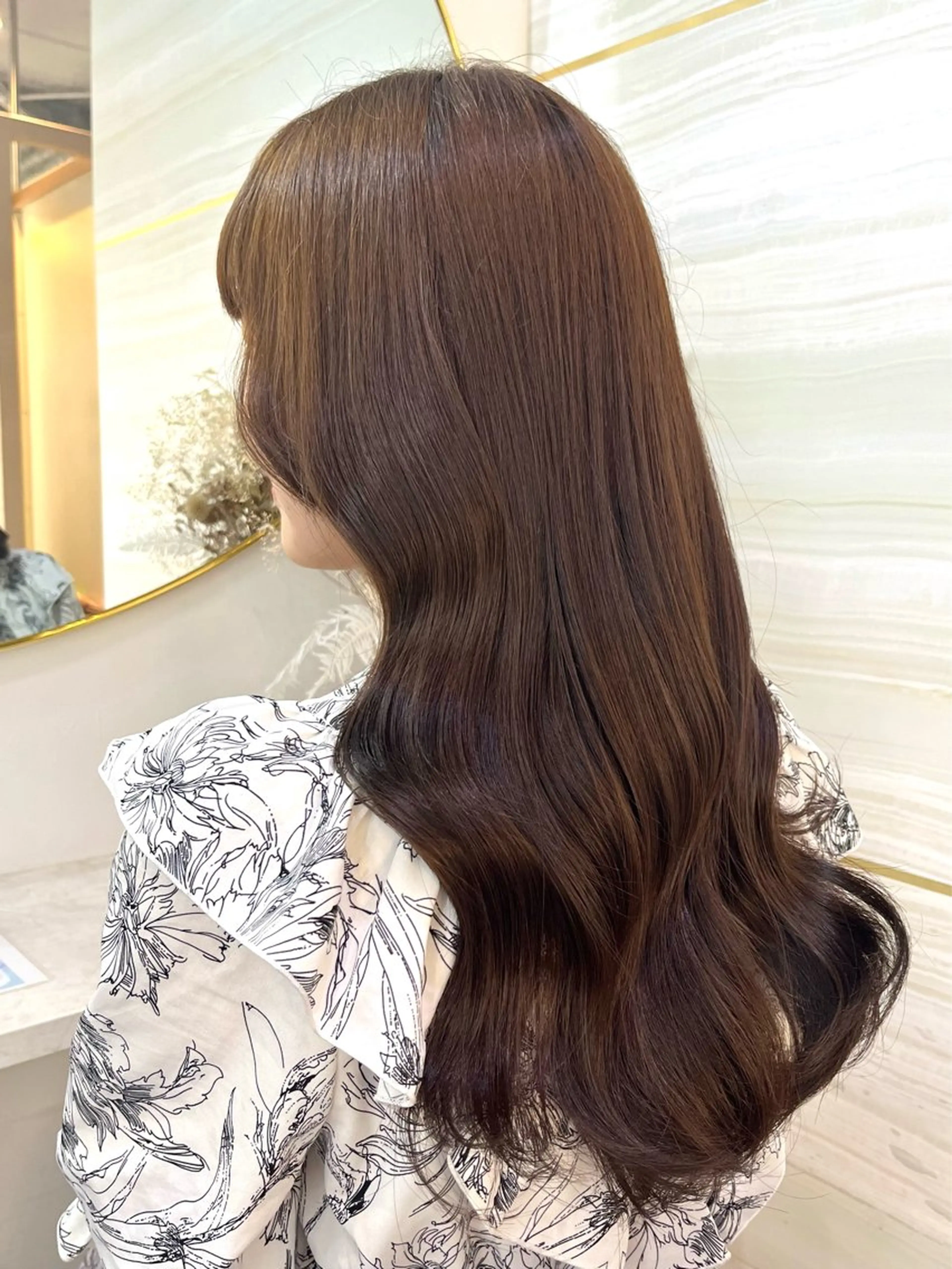 ロング カラー ブラウンカラー ナチュラルブラウン 🩶mana🩶艶髪 /カラーオンカラーのヘアスタイル