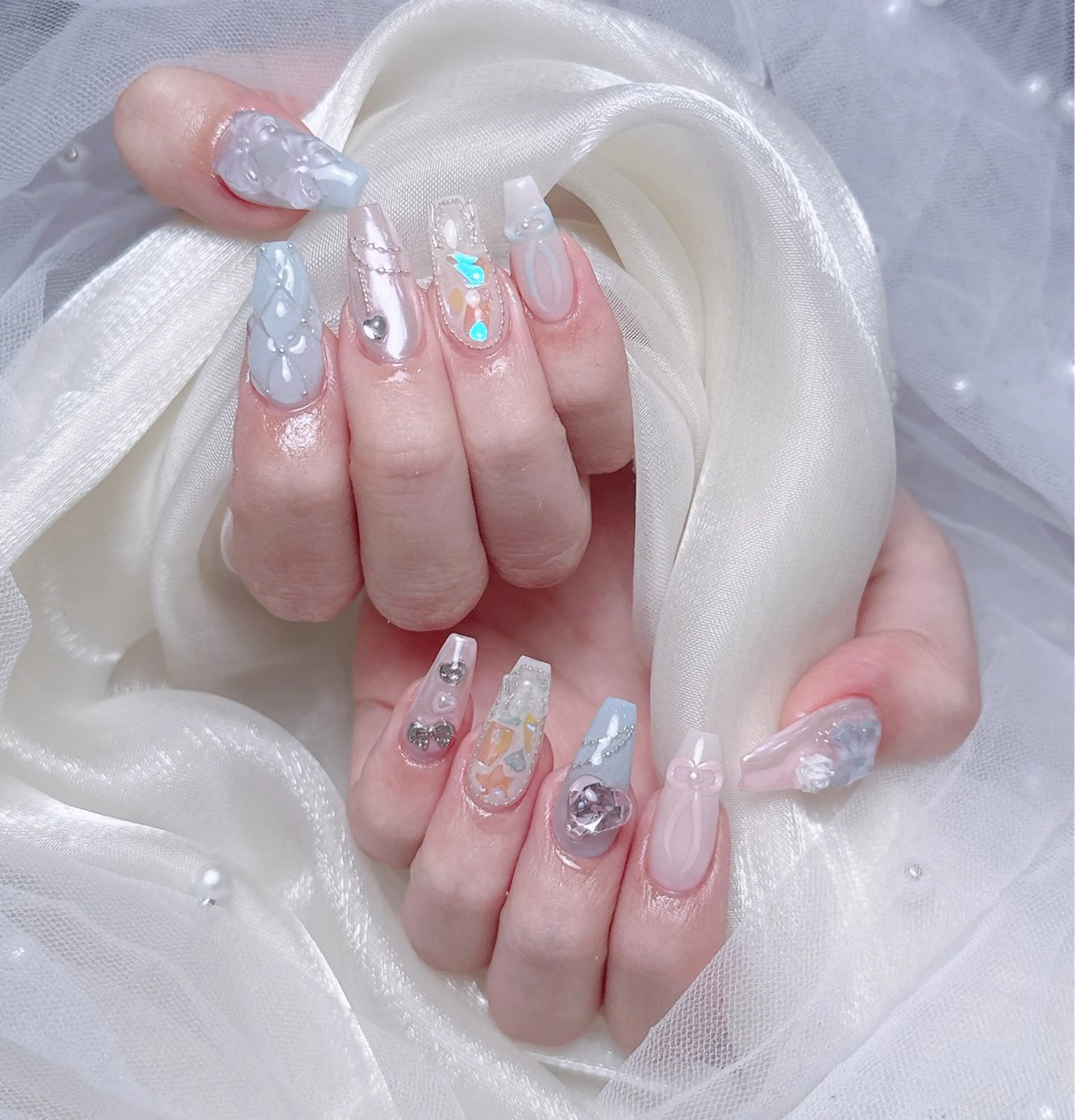 ネイル 🎀も ものネイルデザイン