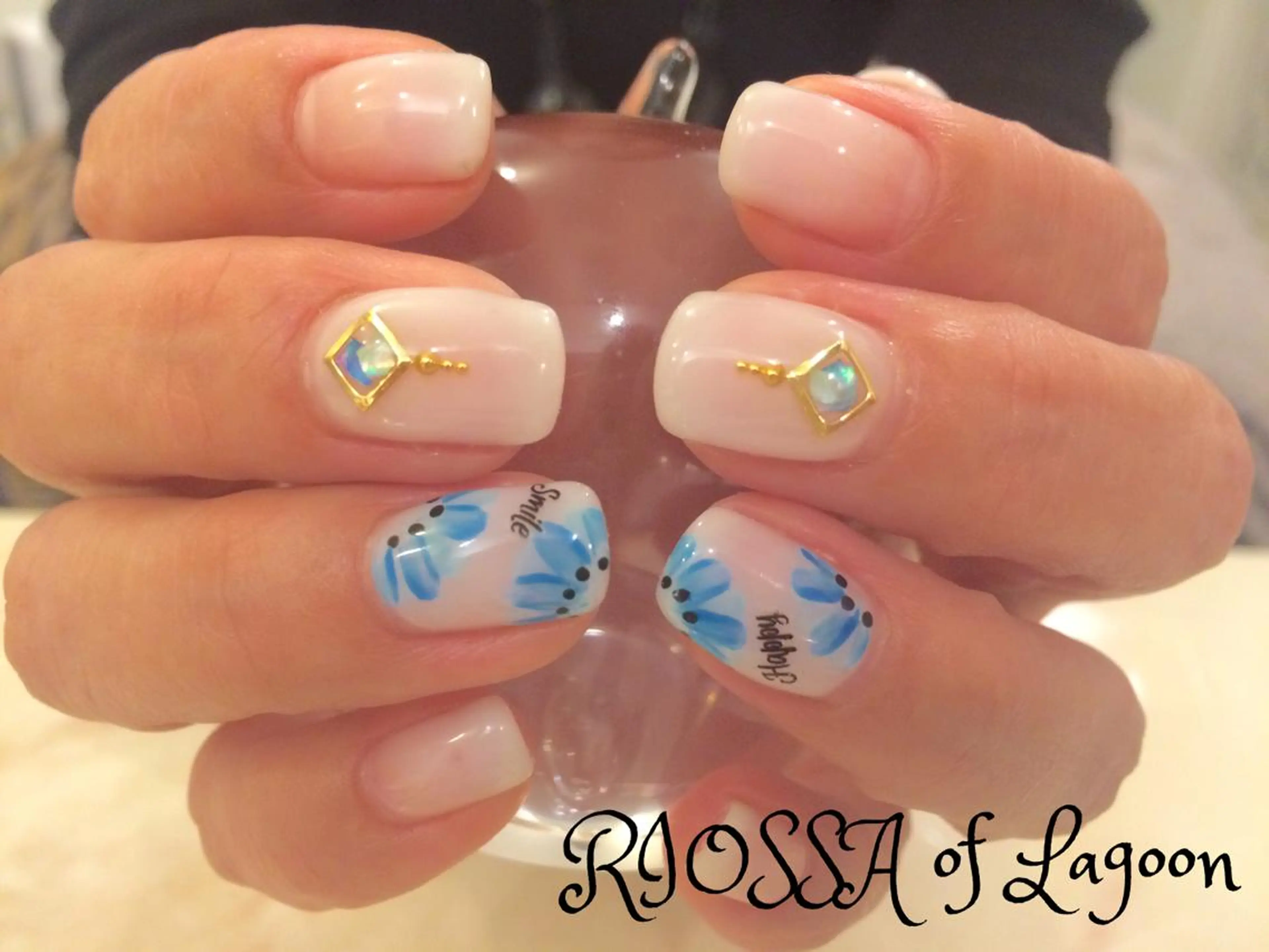 ネイル グラデーション ワンカラーネイル リオッサ  オブ ラグーン神戸店のエステ・リラクイメージ