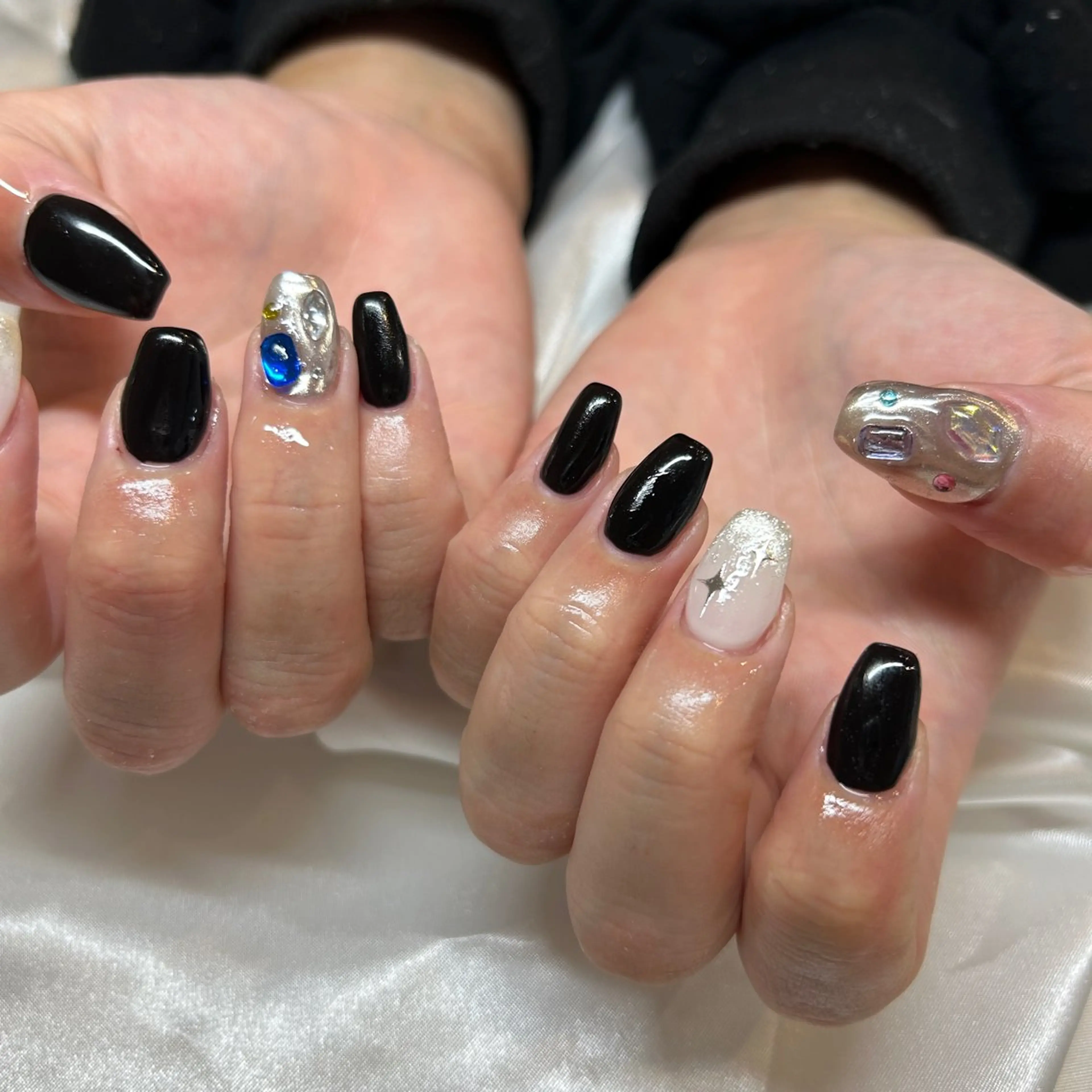 ネイル ハンドネイル sayaka 🩰のネイルデザイン