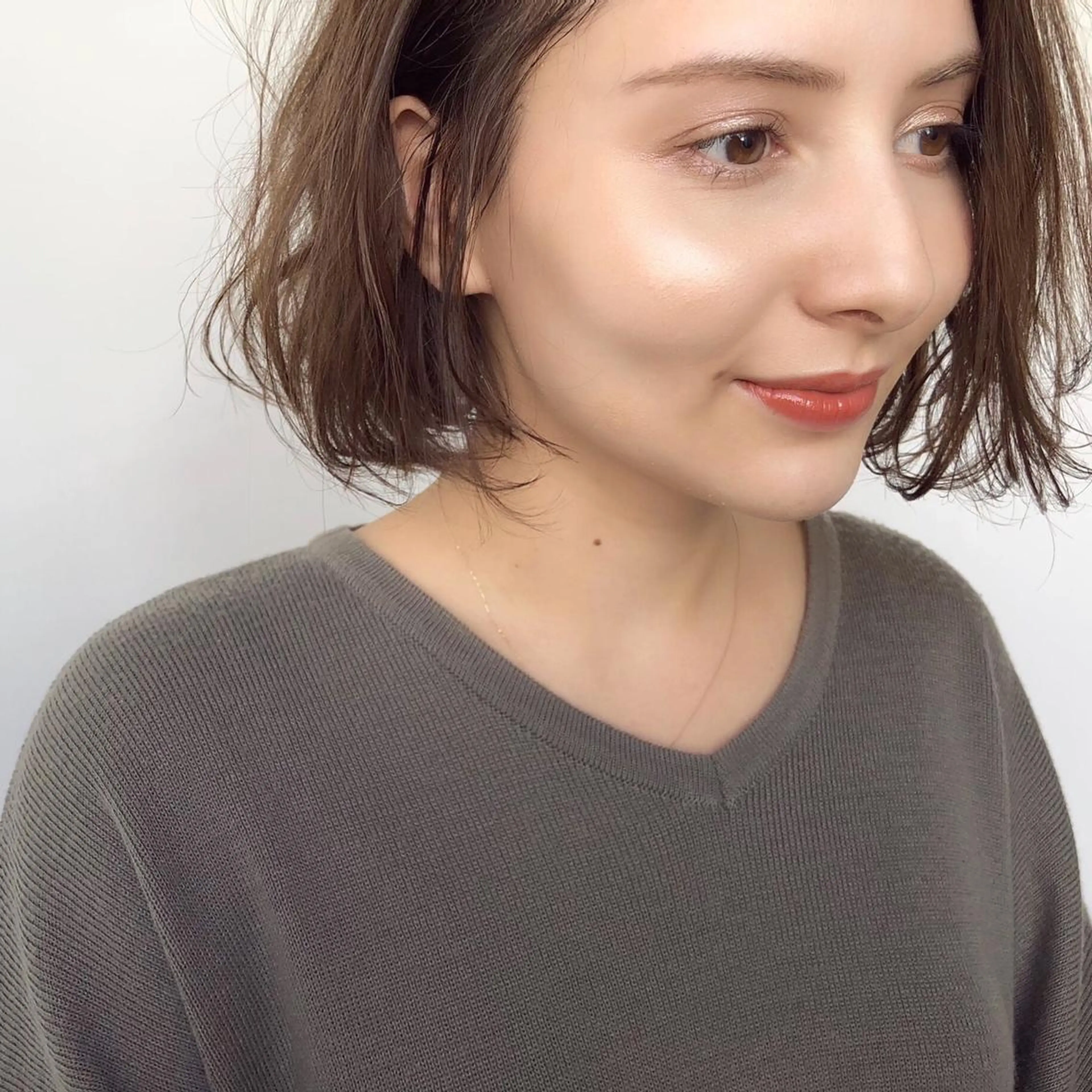 ミディアム パーマ 美容室Violet所属・伊藤 ひかりのヘアスタイル