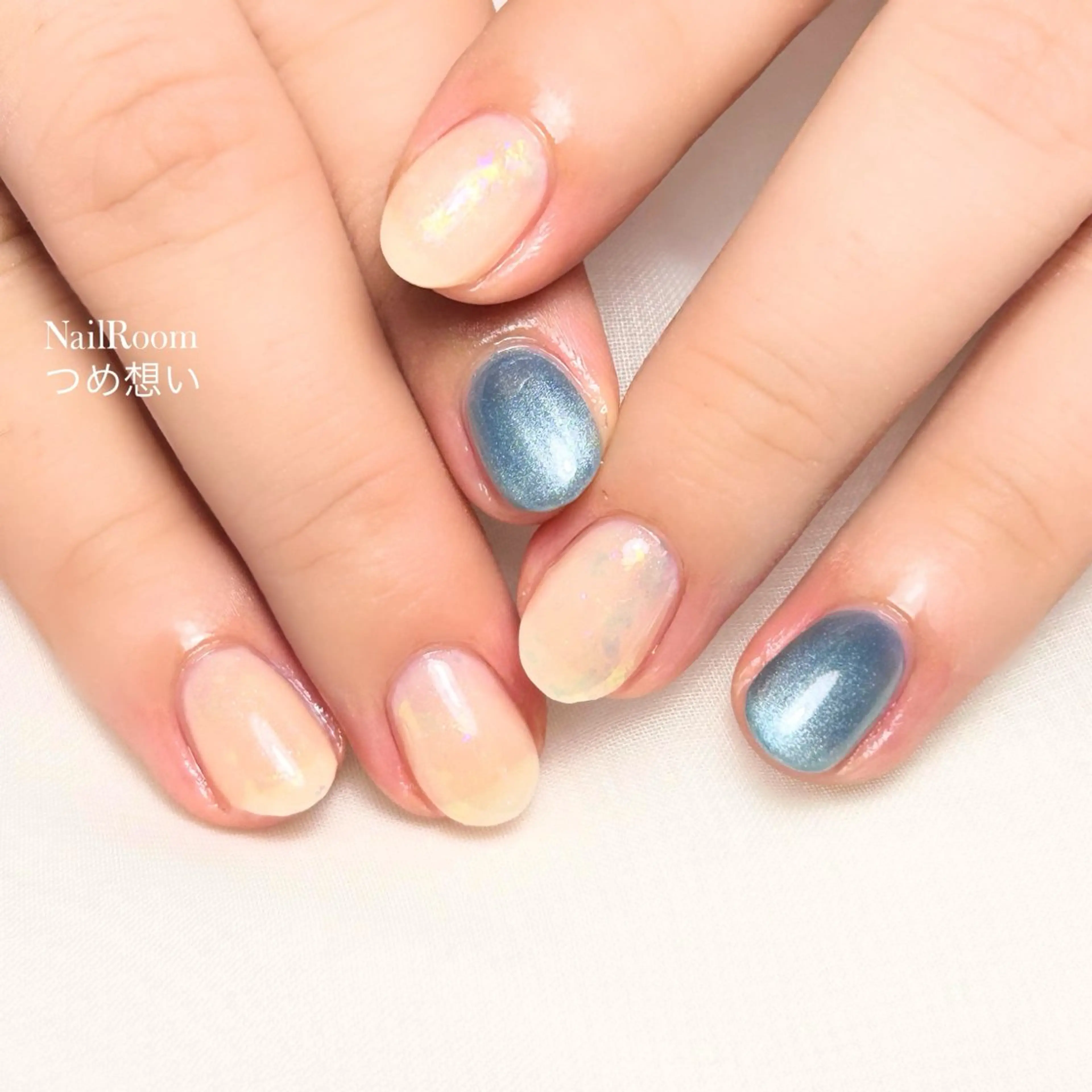 ネイル オーロラネイル 水色 NailRoom つめ想いのネイルデザイン