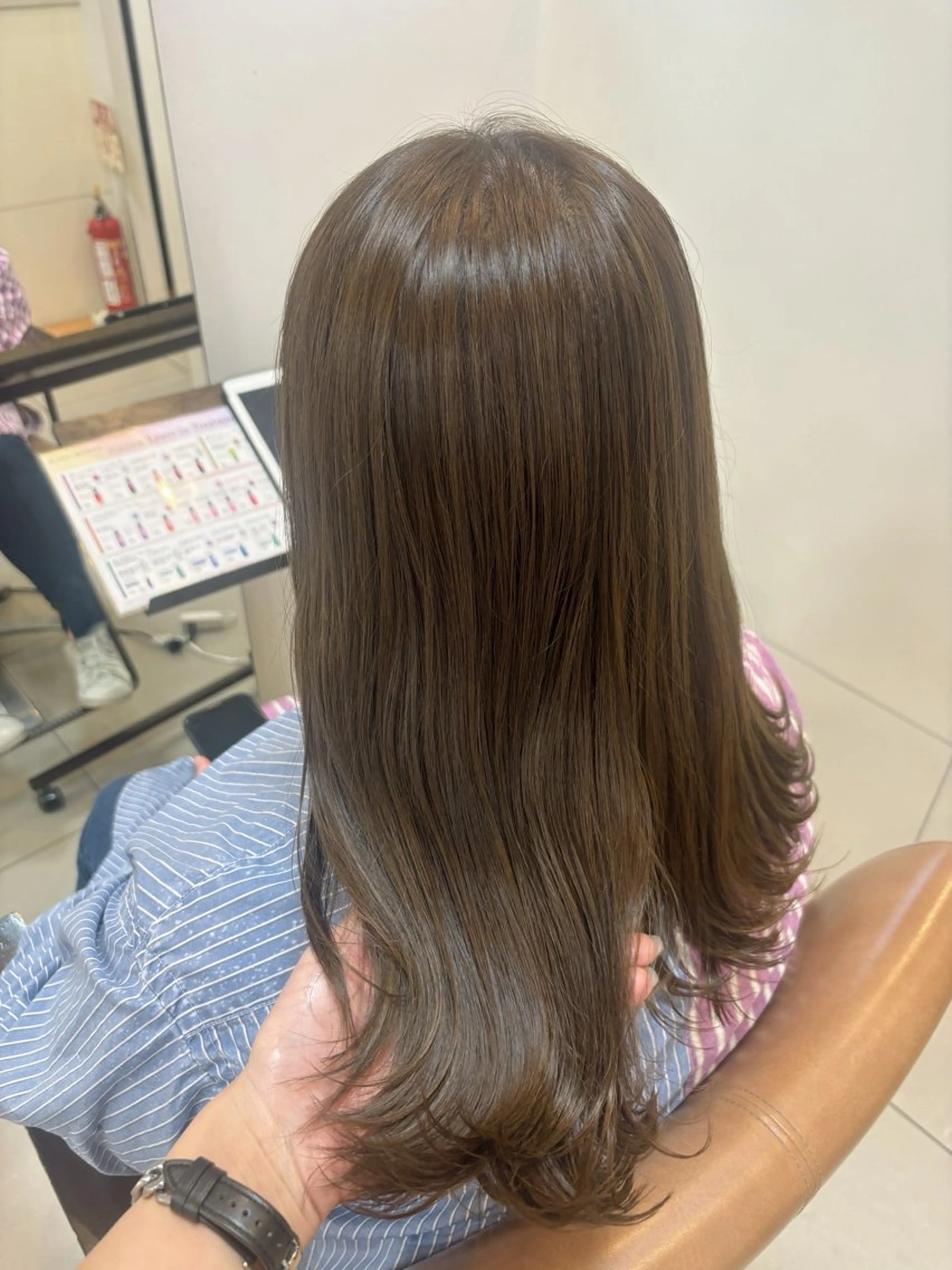 ミディアム カラー ベージュカラー オリーブベージュ 髪質改善 ヘアカラー トリートメント 頭皮×髪質改善 透明感カラー💎中村のヘアスタイル