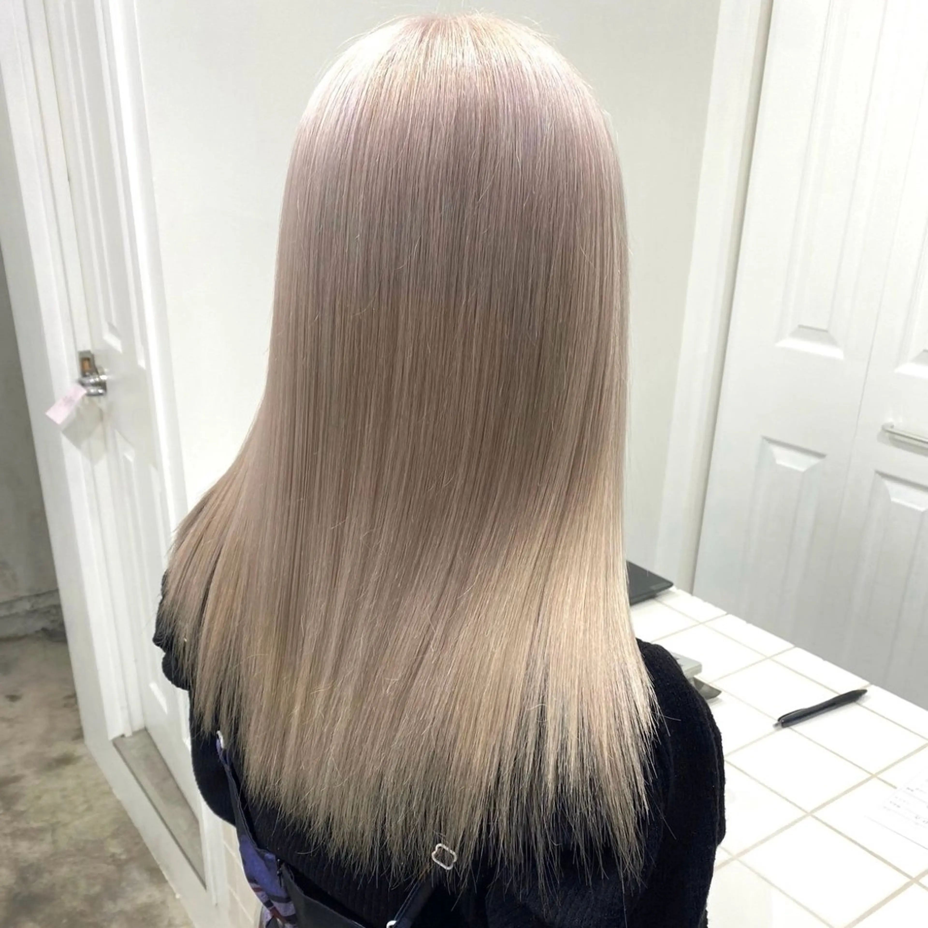 【当日予約限定💖】今だけ特別価格‼️💫憧れハイトーン透明感ダブルカラー💫+𝐀𝐮𝐣𝐮𝐚トリートメントの写真