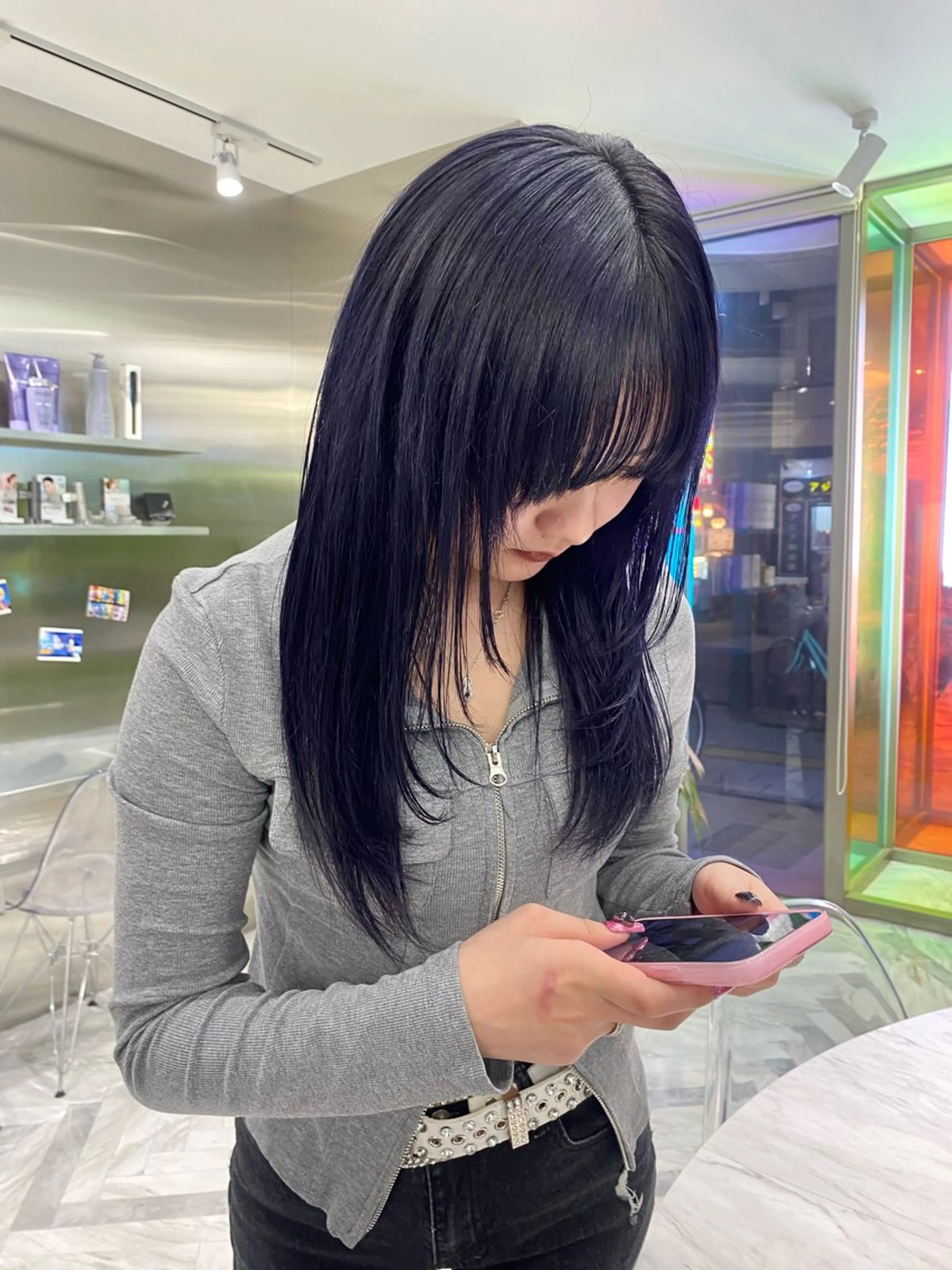 ロング カラー ディープパープル パープルカラー otoha☆カラー/ レイヤー/八王子のヘアスタイル