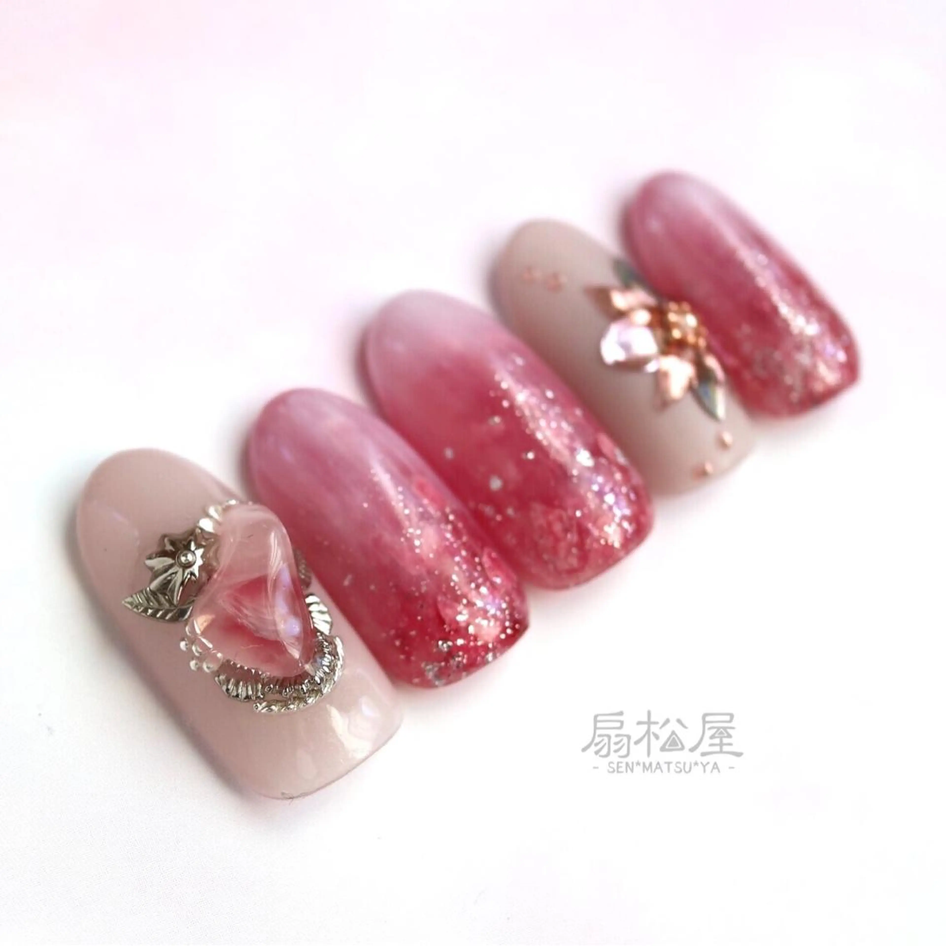 ネイル 扇松屋 marie.nのネイルデザイン