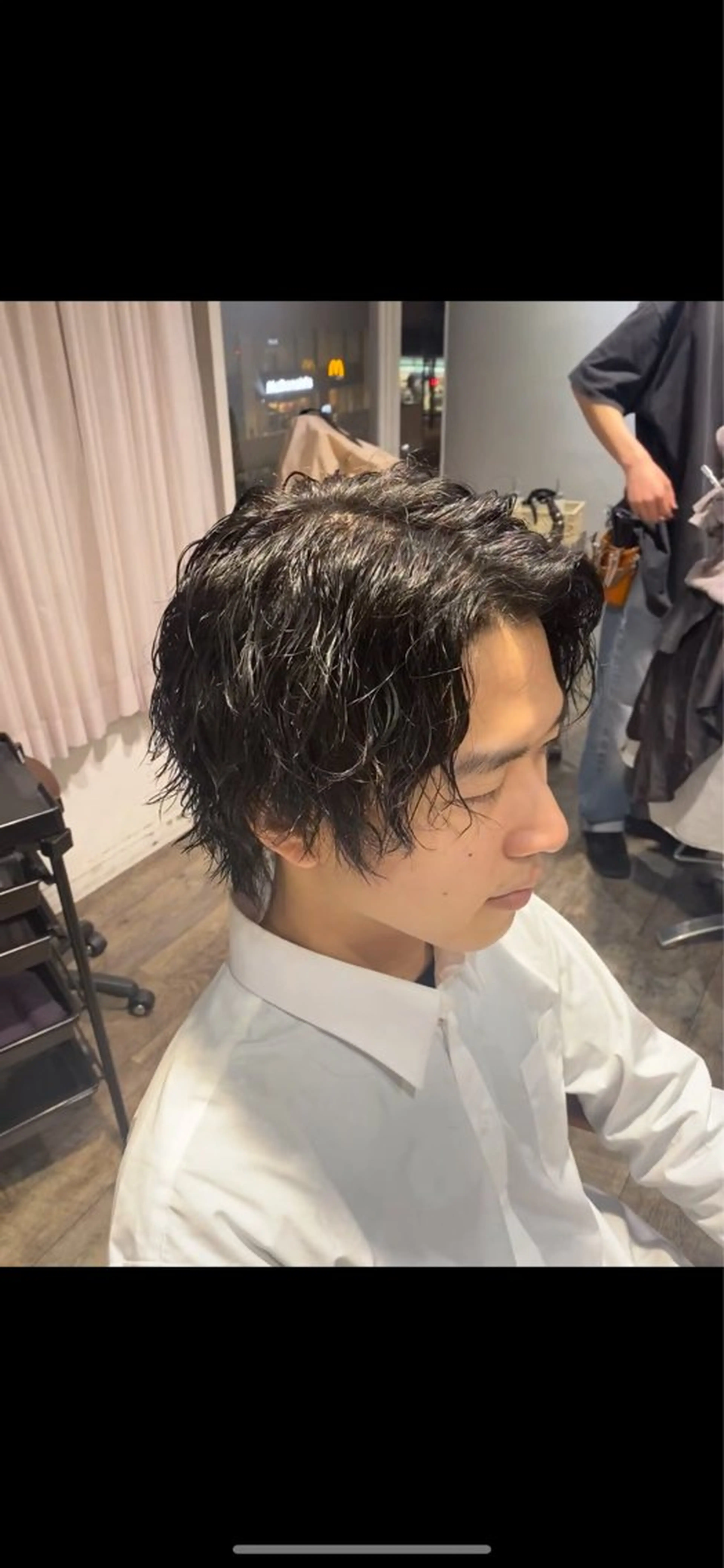 ミディアム パーマ メンズ カット パーマ 江﨑 翔のヘアスタイル