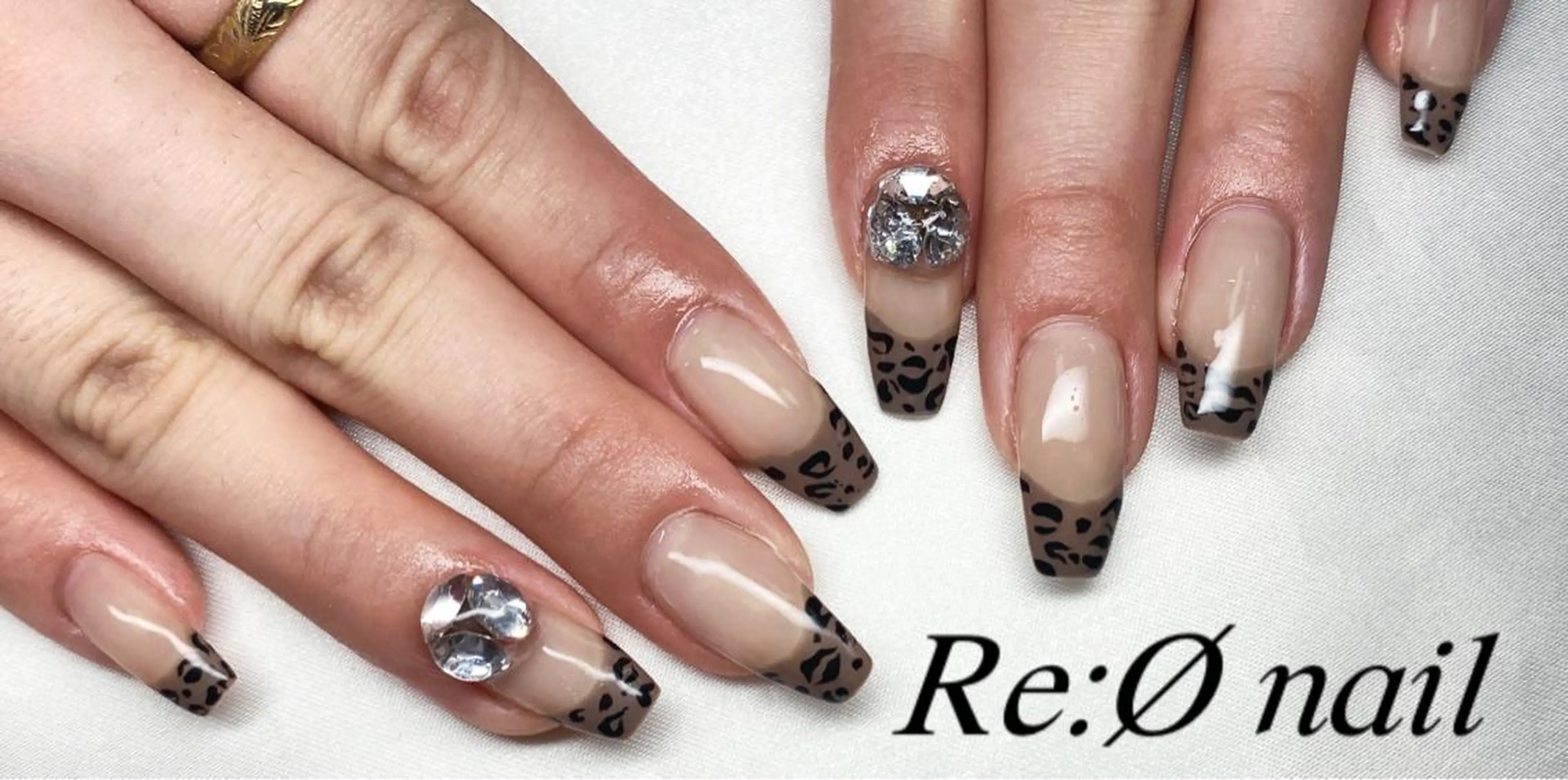 ネイル フレンチネイル ハンドネイル Re:Ø nail 🩵TSUJIのネイルデザイン