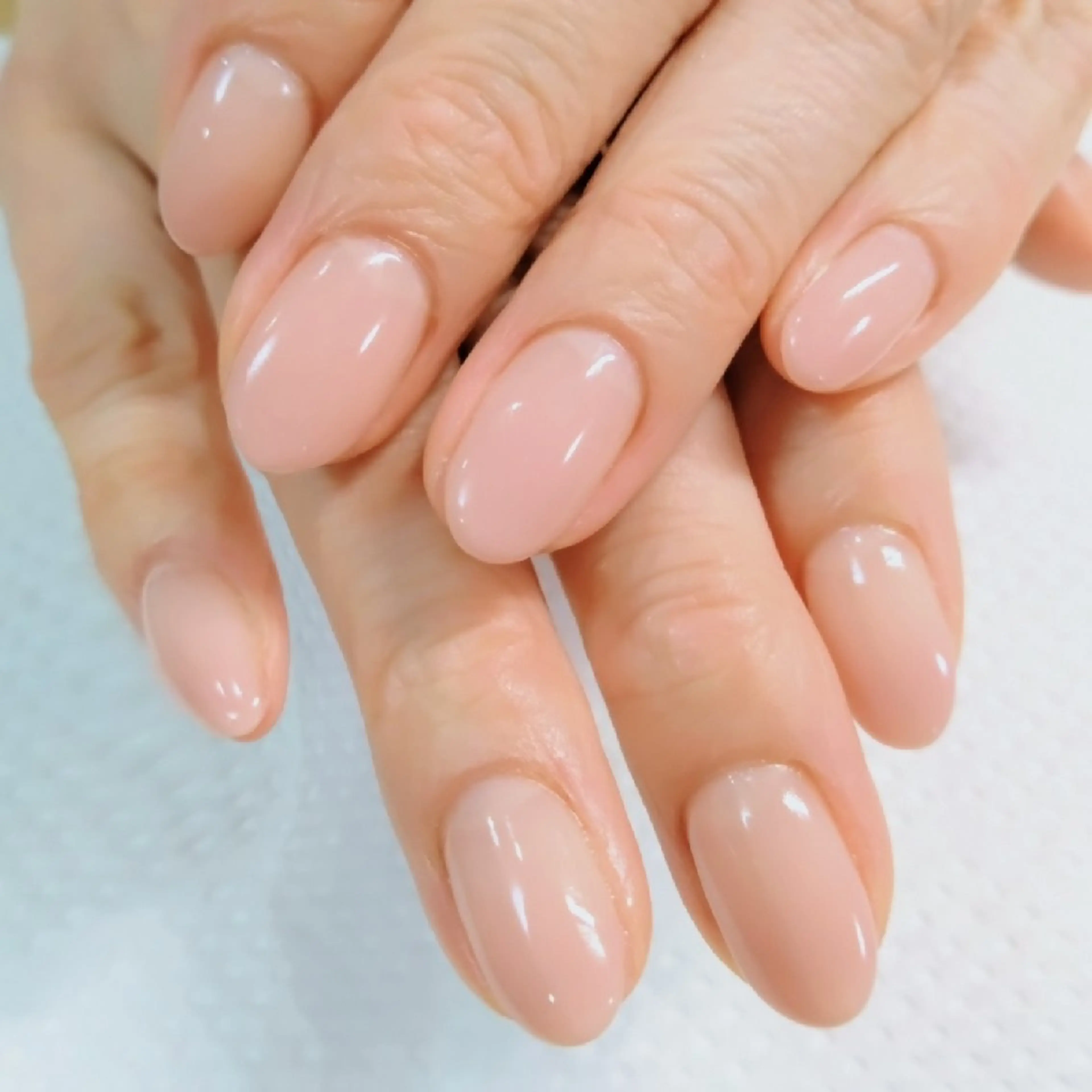 ネイル ハンドネイル nail  -es-のネイルデザイン