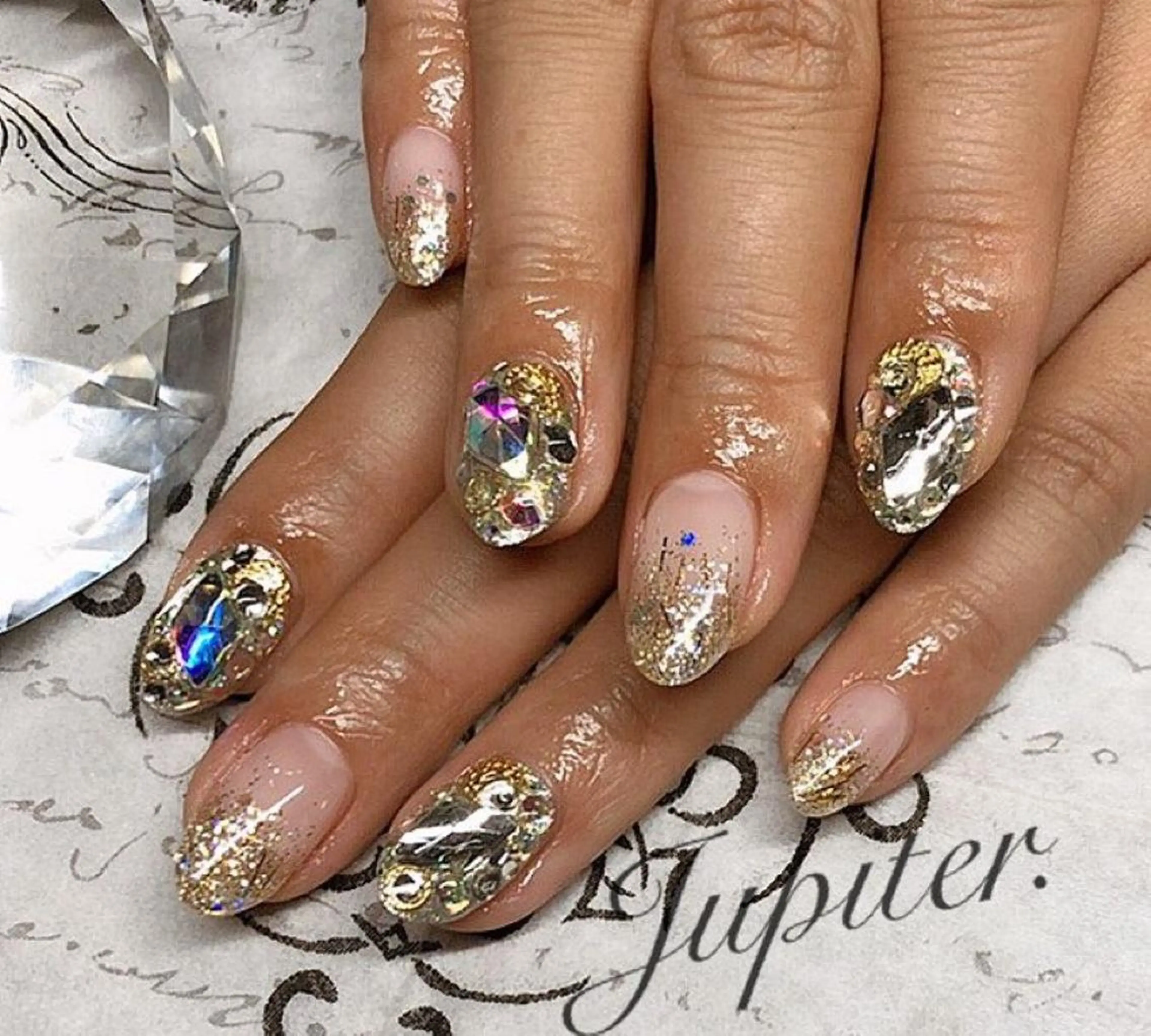 ネイル グラデーション ラメ(グリッター) ラメグラデーション ストーンネイル ハンドネイル PrivateSalon Jupiter所属・Jupiter .のネイルデザイン