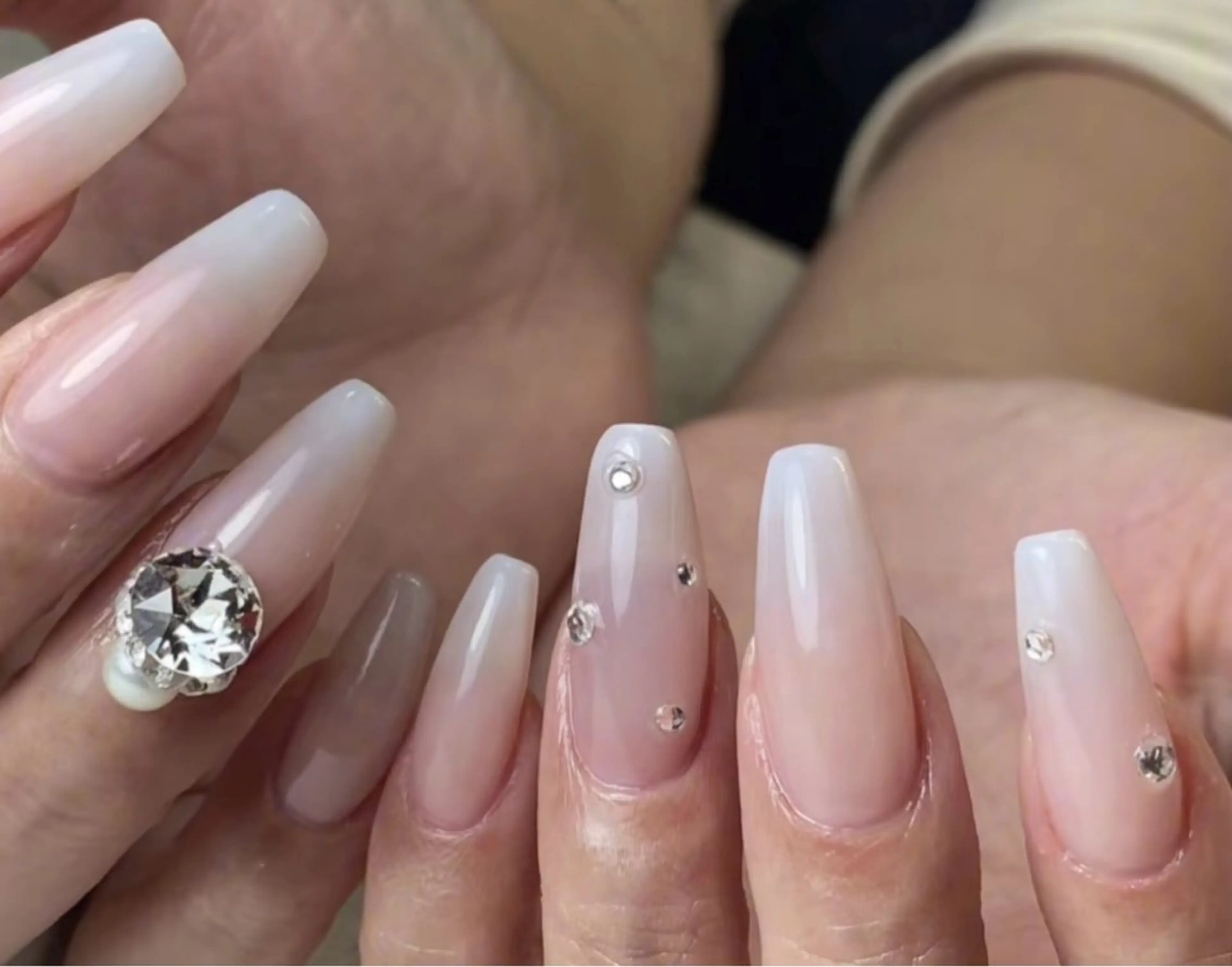 ネイル ハンドネイル NailsbyT N.Sugamoのネイルデザイン