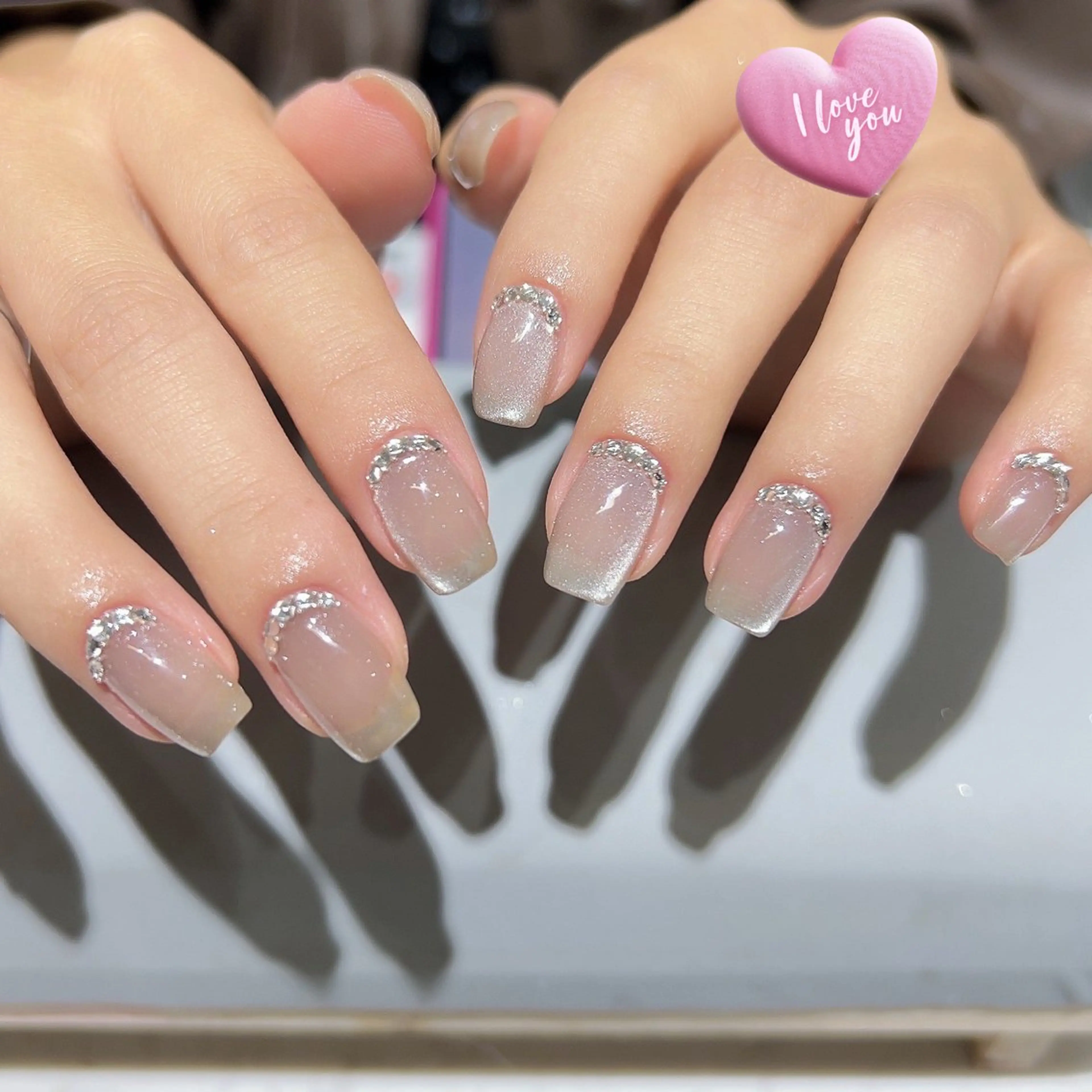 ネイル マグネットネイル Sun Nail サン ネイルサロンのネイルデザイン