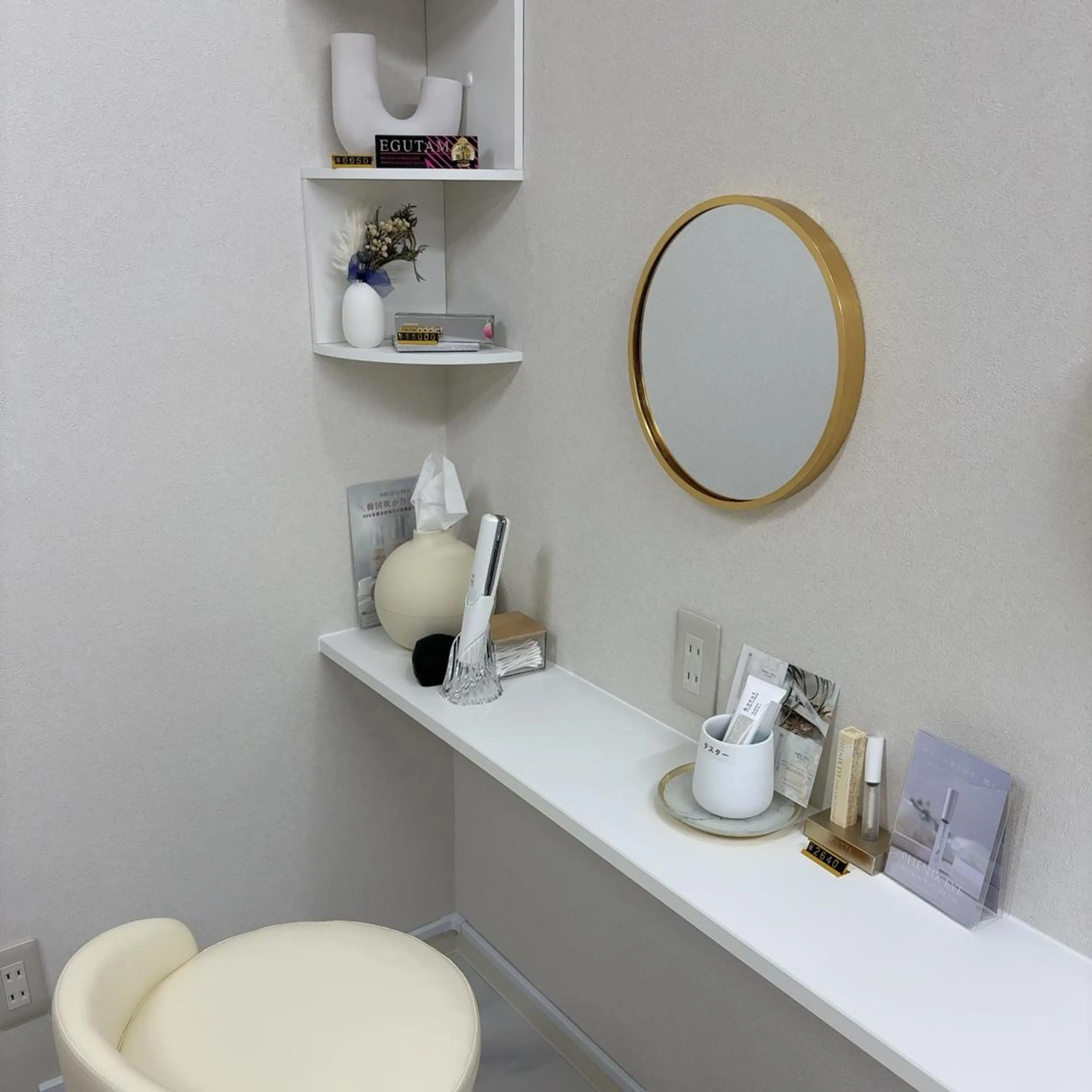 LEV.(レヴ)草加 梶原彩冬美のマツエク・マツパデザイン