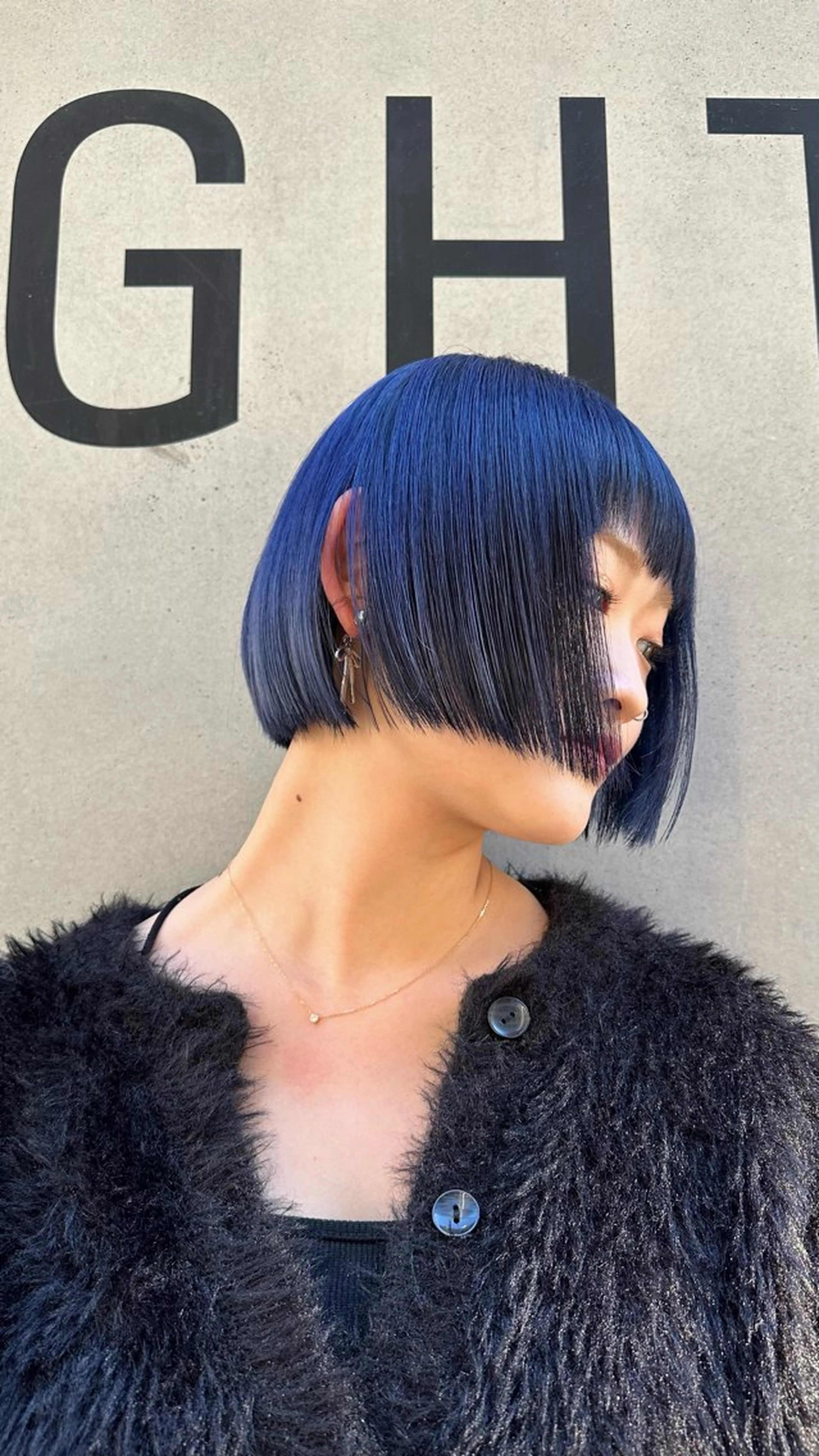 ミディアム カラー ブルーカラー ブラウンカラー ネイビーカラー ピンクカラー ヘアカラー トリートメント 🤍ハイライト/ レイヤー/銀座🤍のヘアスタイル