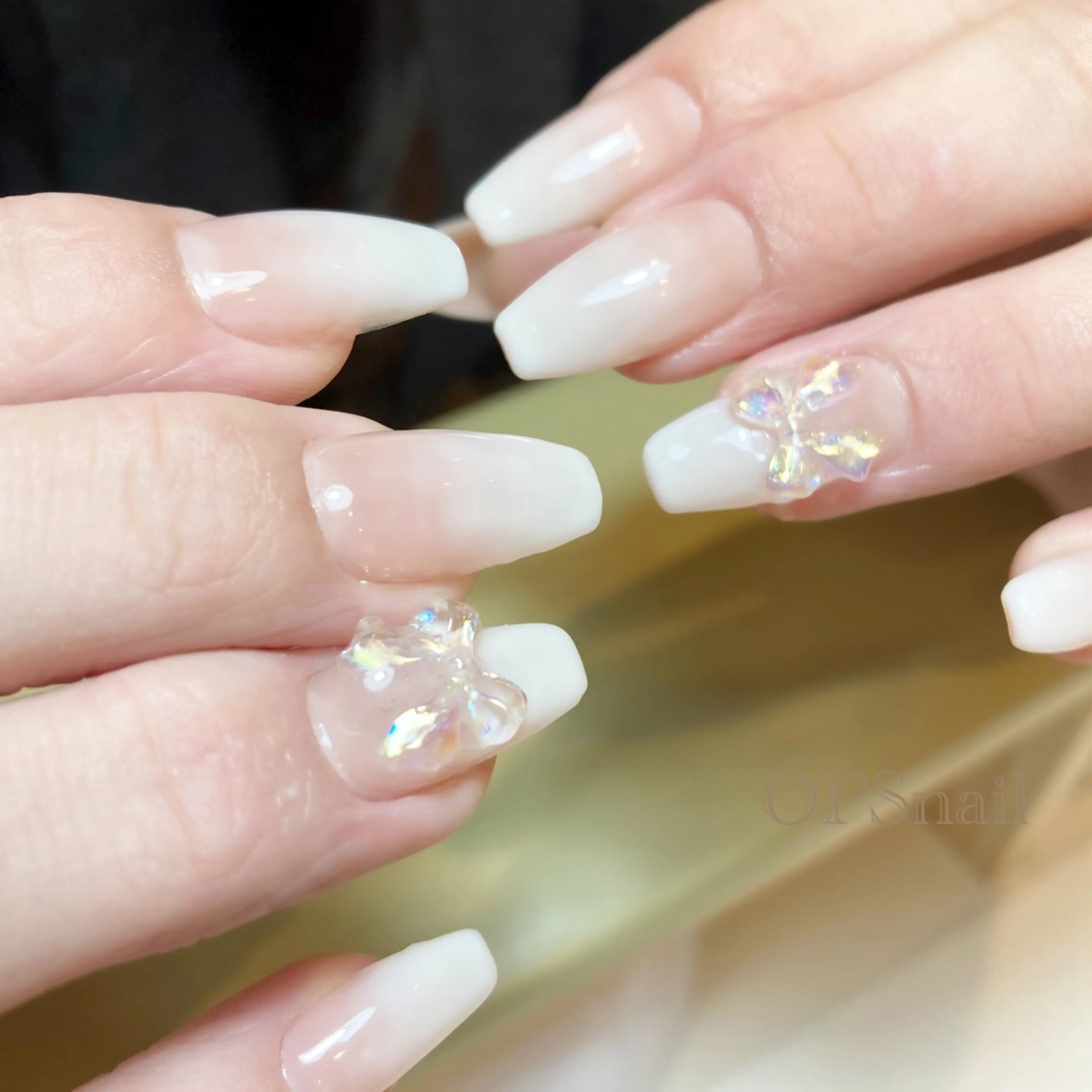 ネイル 長さ出し ジェルネイル グラデーション ネイルチップ ハンドネイル LUNON北浦和店 ルノンキタウラワテンのネイルデザイン