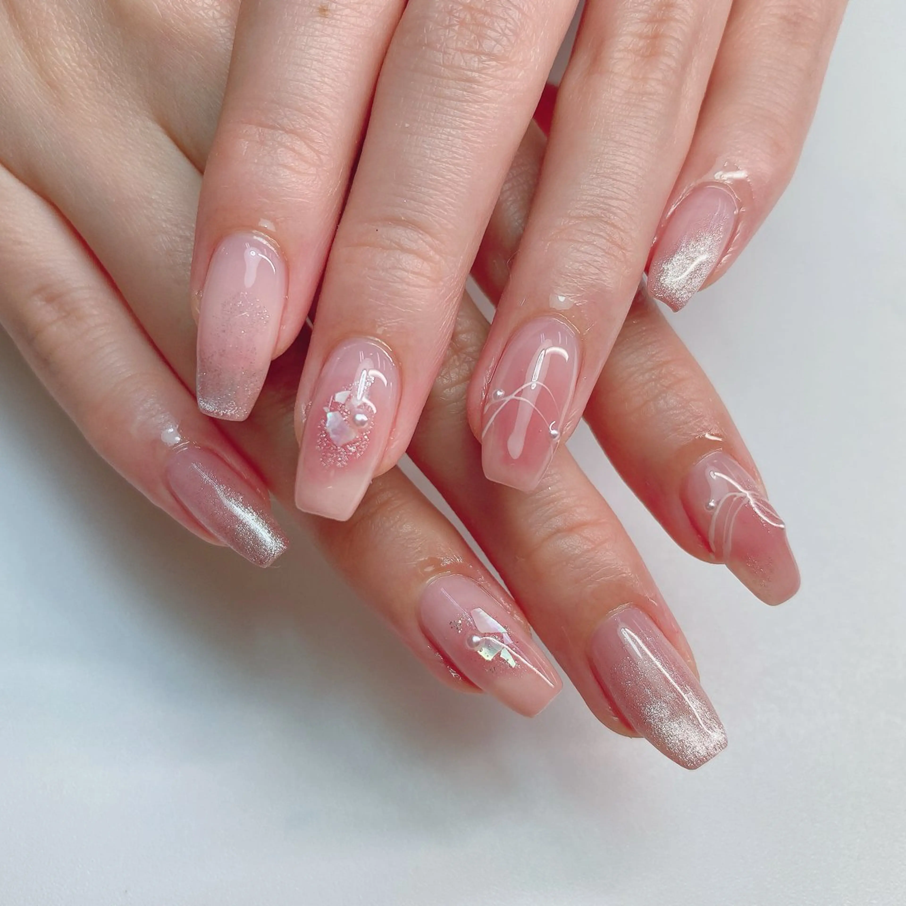 ネイル グラデーション マグネットネイル 石原 夕華のネイルデザイン