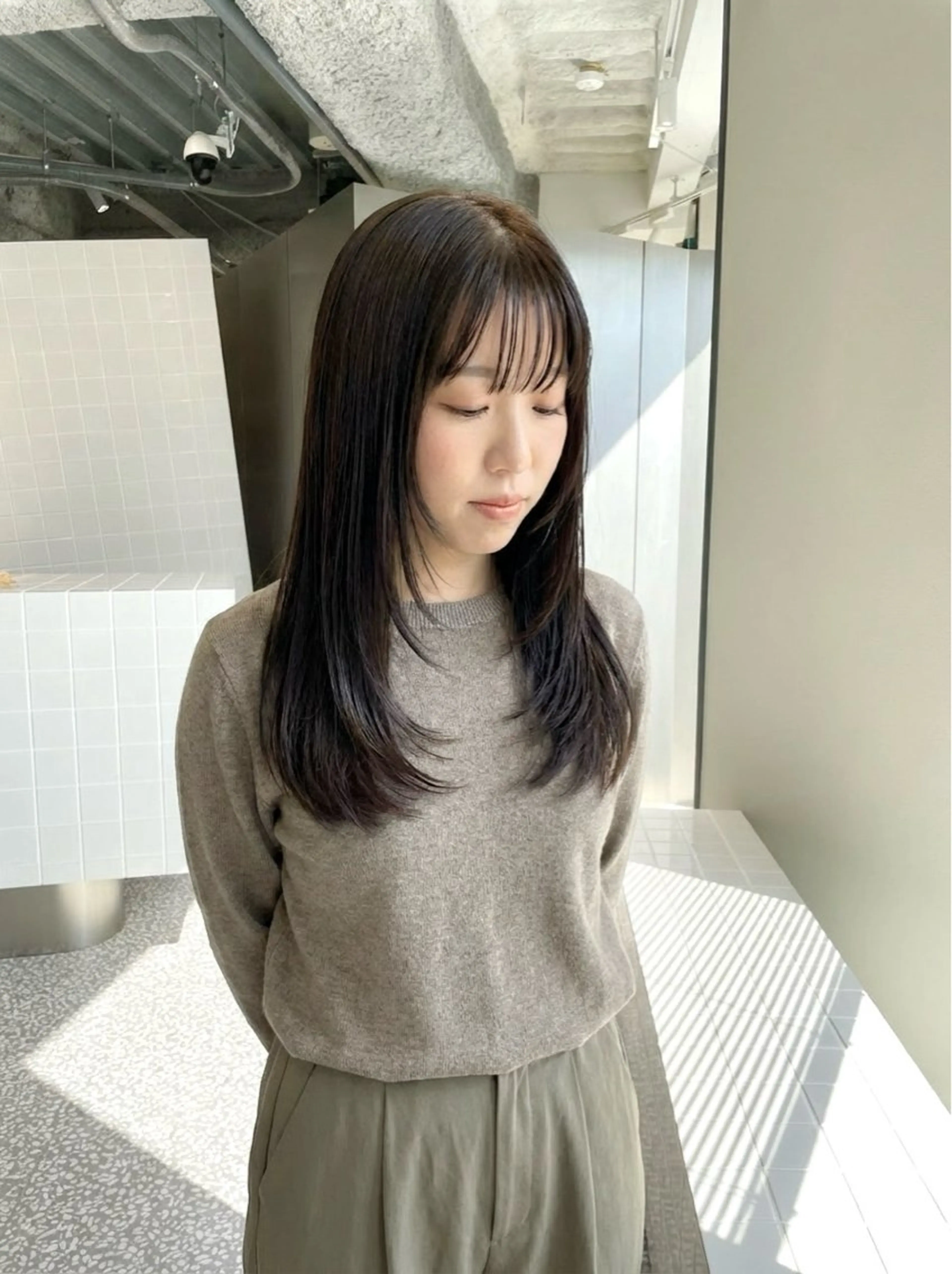 セミロング 梅田/似合わせ/ イサミカズヒロのヘアスタイル