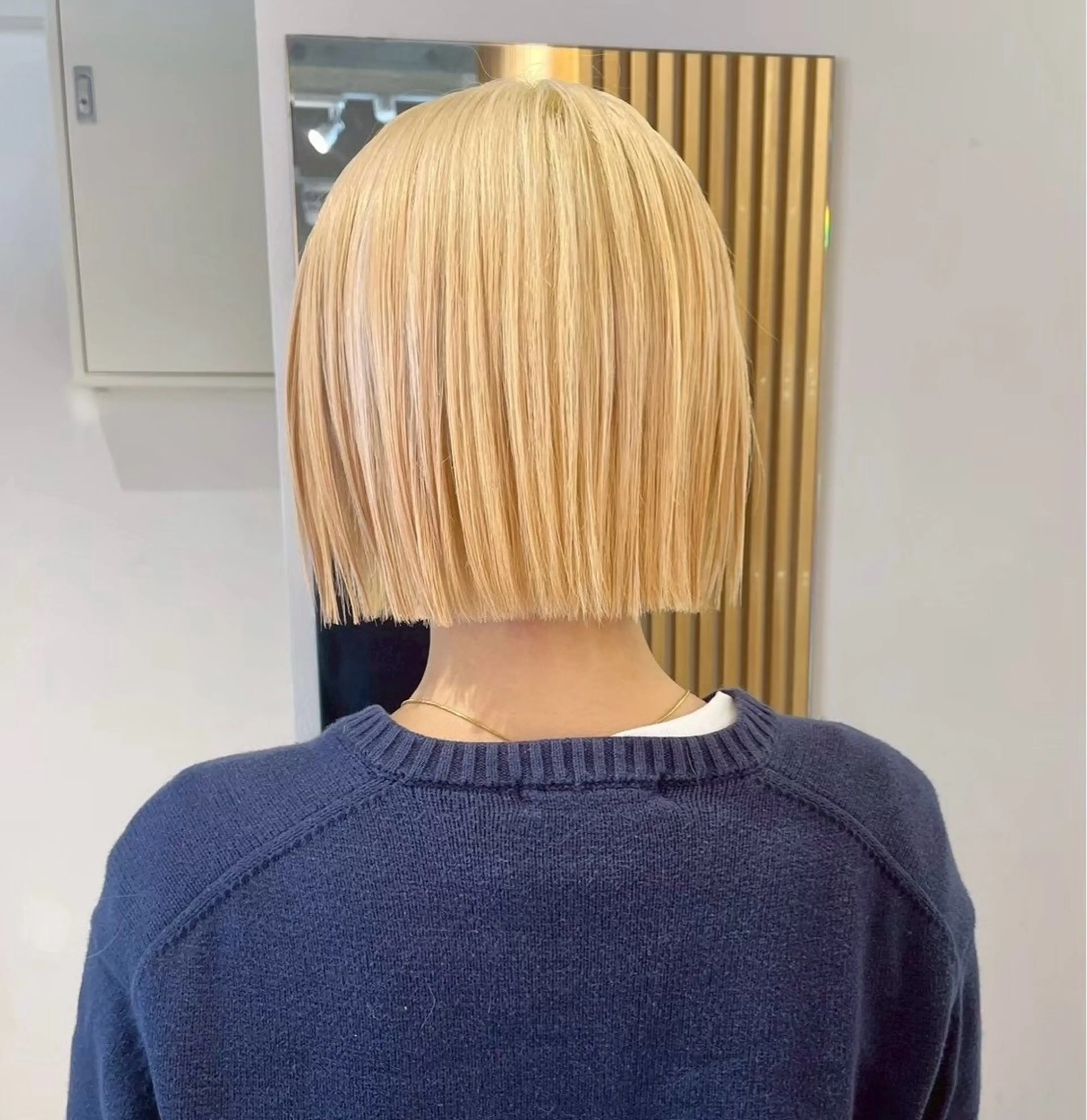 ショート カラー moon/髪質改善/ ブリーチ/レイヤー☪のヘアスタイル