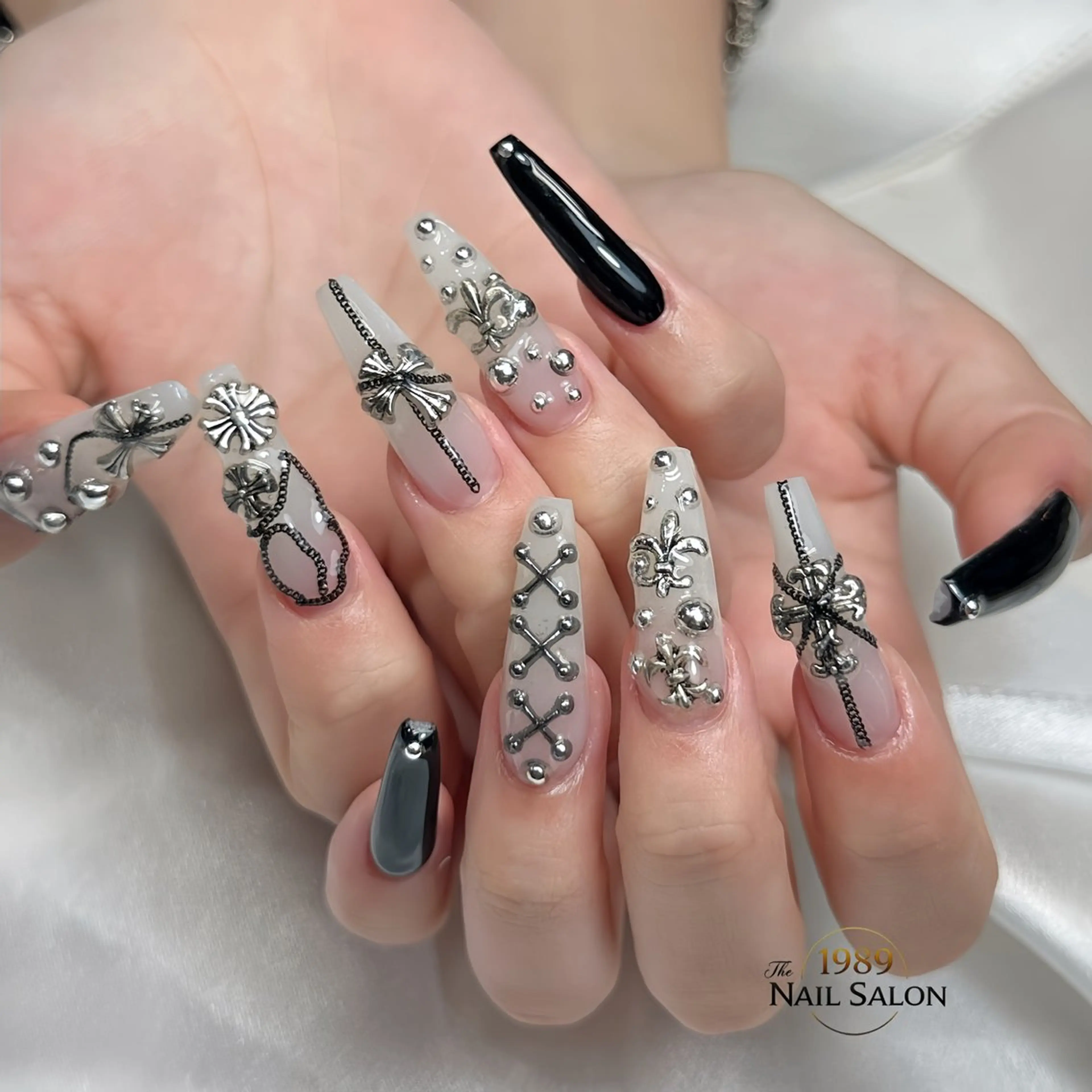 ネイル ハンドネイル The 1989 Nail Salonのネイルデザイン