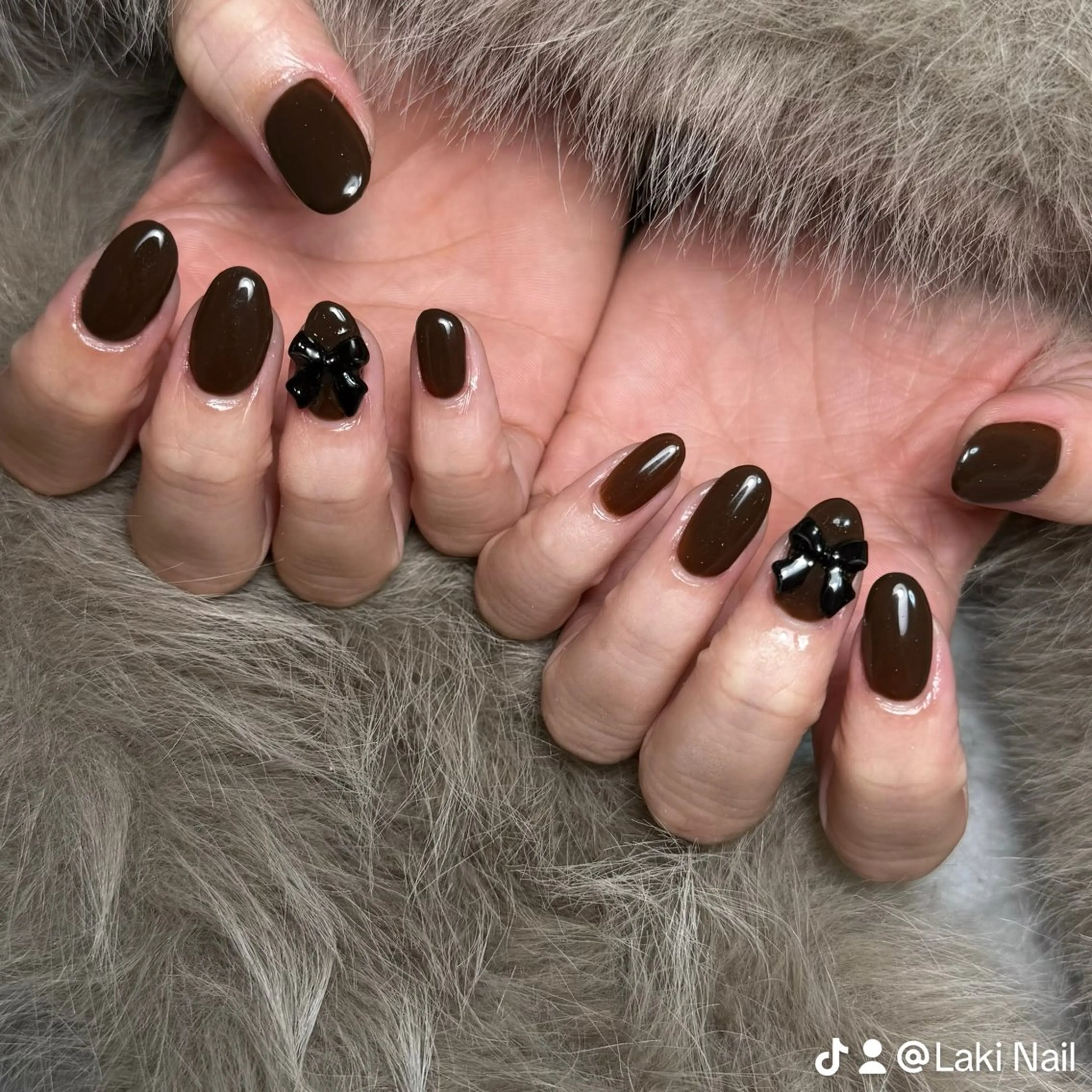 ネイル Laki nailのネイルデザイン