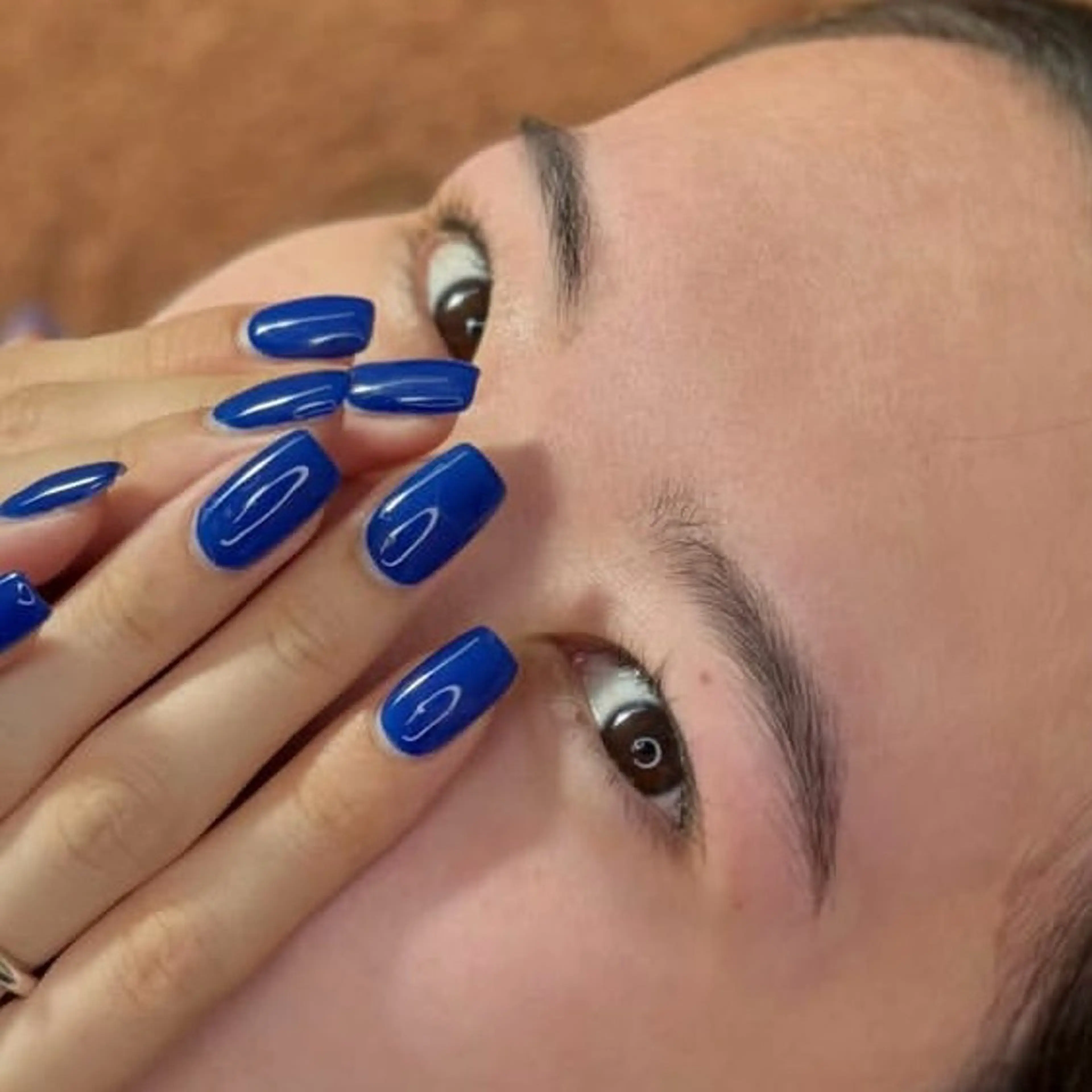 【眉毛】 アイブロウデザイン毛流れ改善+WAX+間引き+メイク◎ナチュラル眉の写真