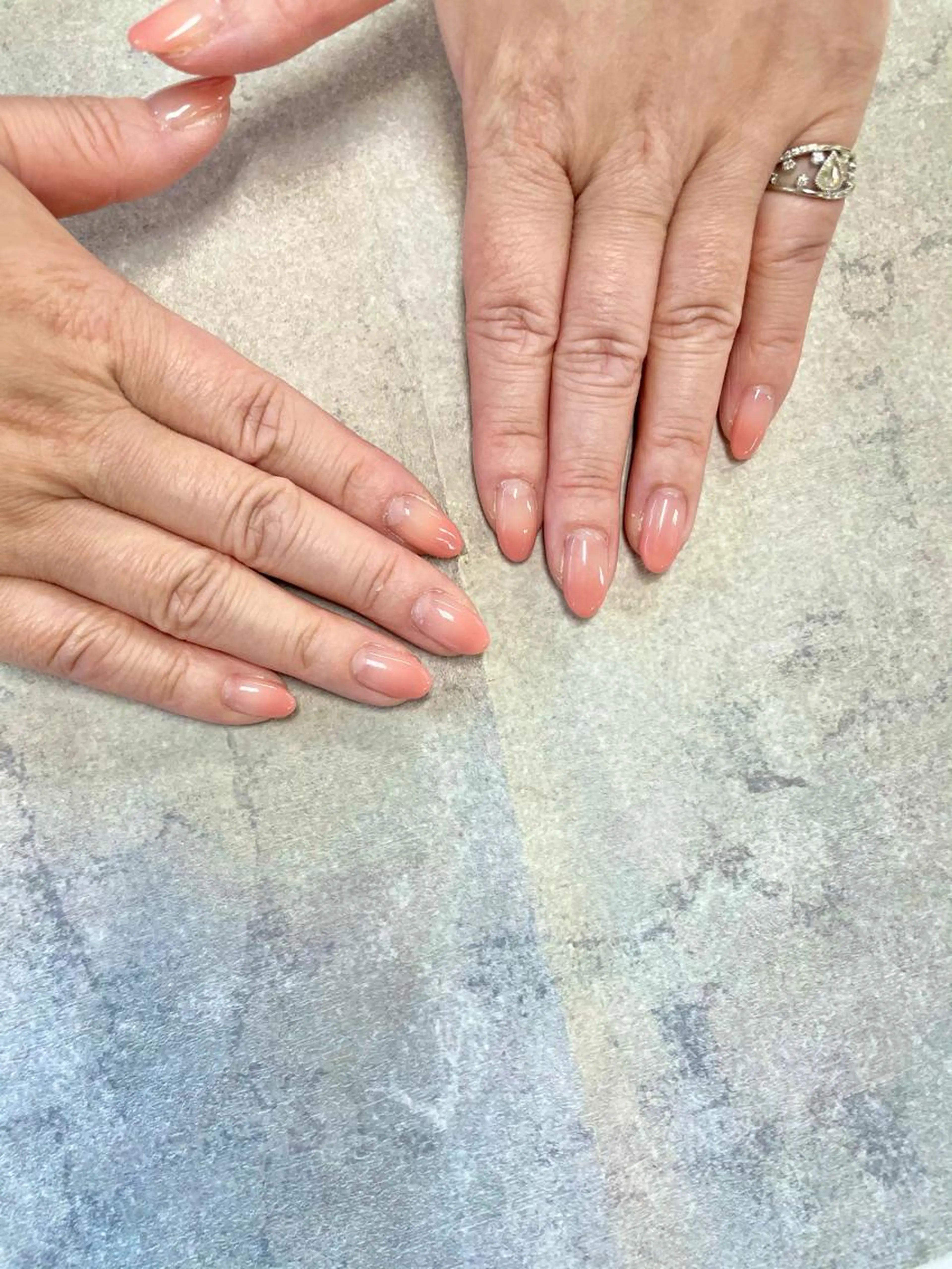 ハンド◆グラデーション◆ソフトジェルオフ込みの写真