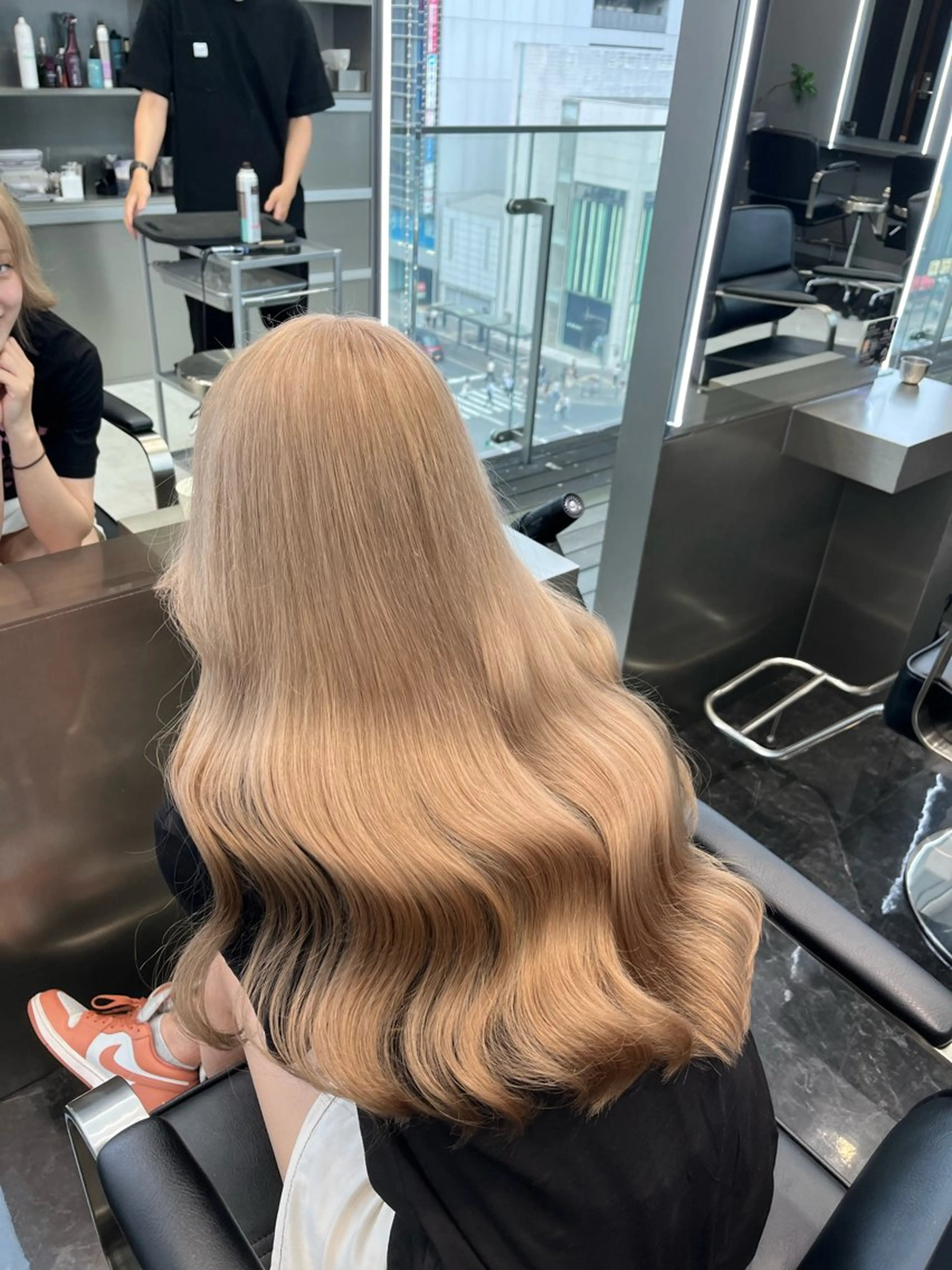 ロング カラー ブリーチ ブロンド 韓国風ヘア ヘアカラー トリートメント ヘアセット 韓国ヘア🖤/透明感 shihoのヘアスタイル