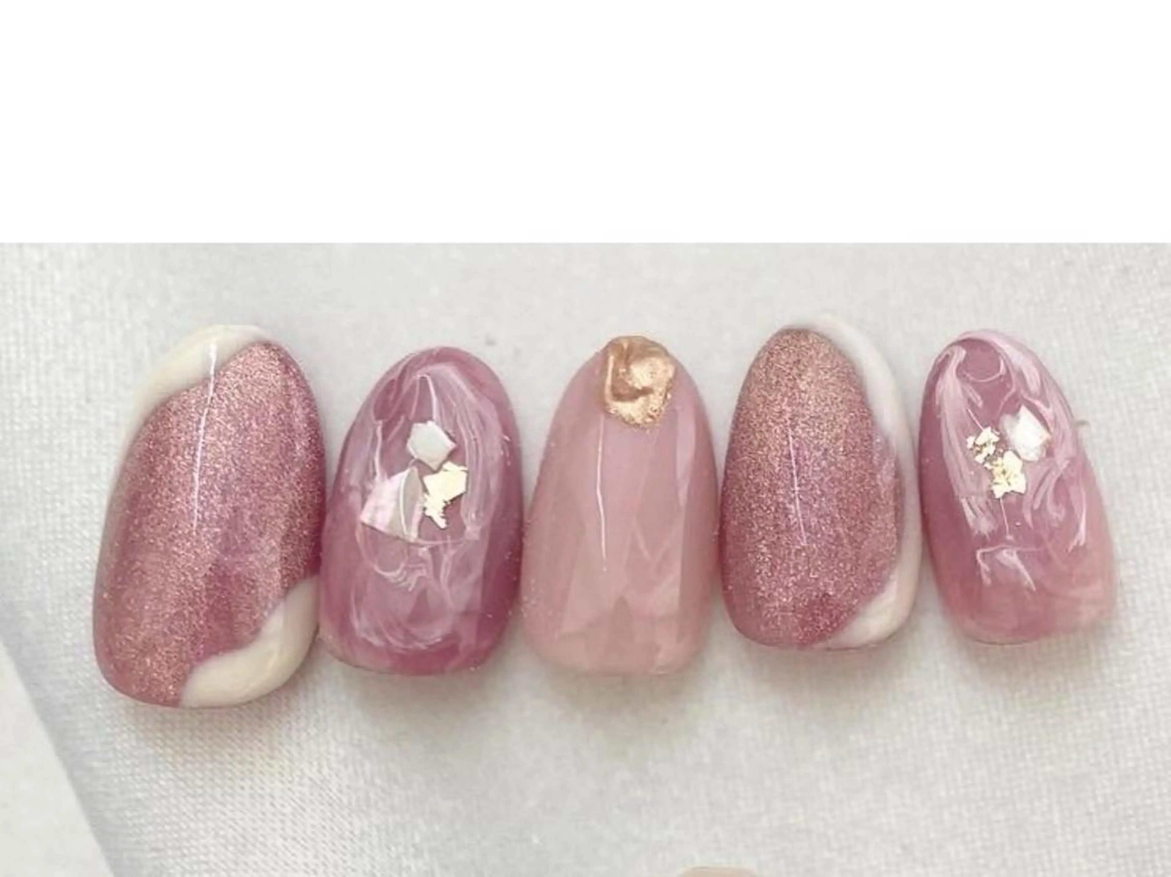 ネイル クレアラルーチェ 博多駅前店のマツエク・マツパデザイン