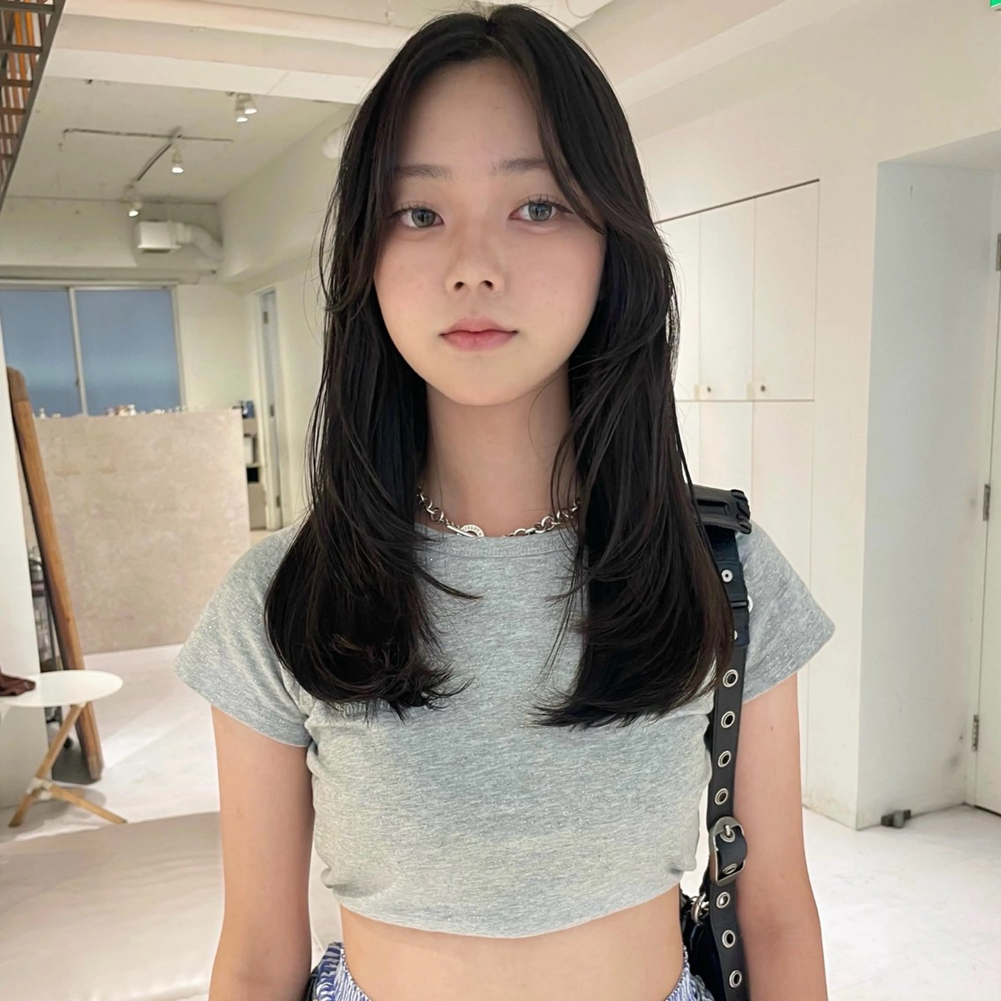 ロング カット ヘアカラー トリートメント haruko🎀 レイヤーカットのヘアスタイル