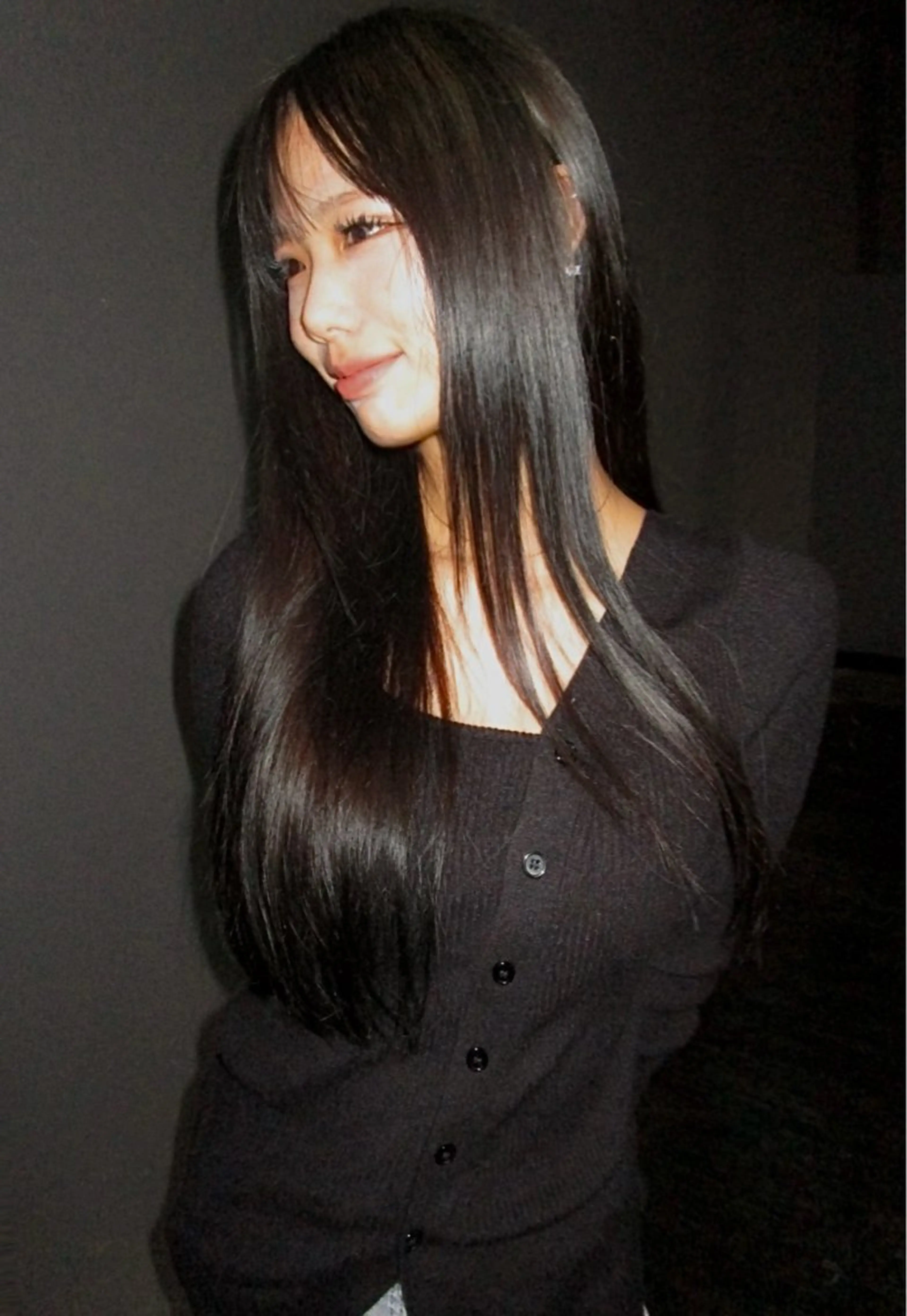 カラー niko hair所属・MI KUのヘアスタイル