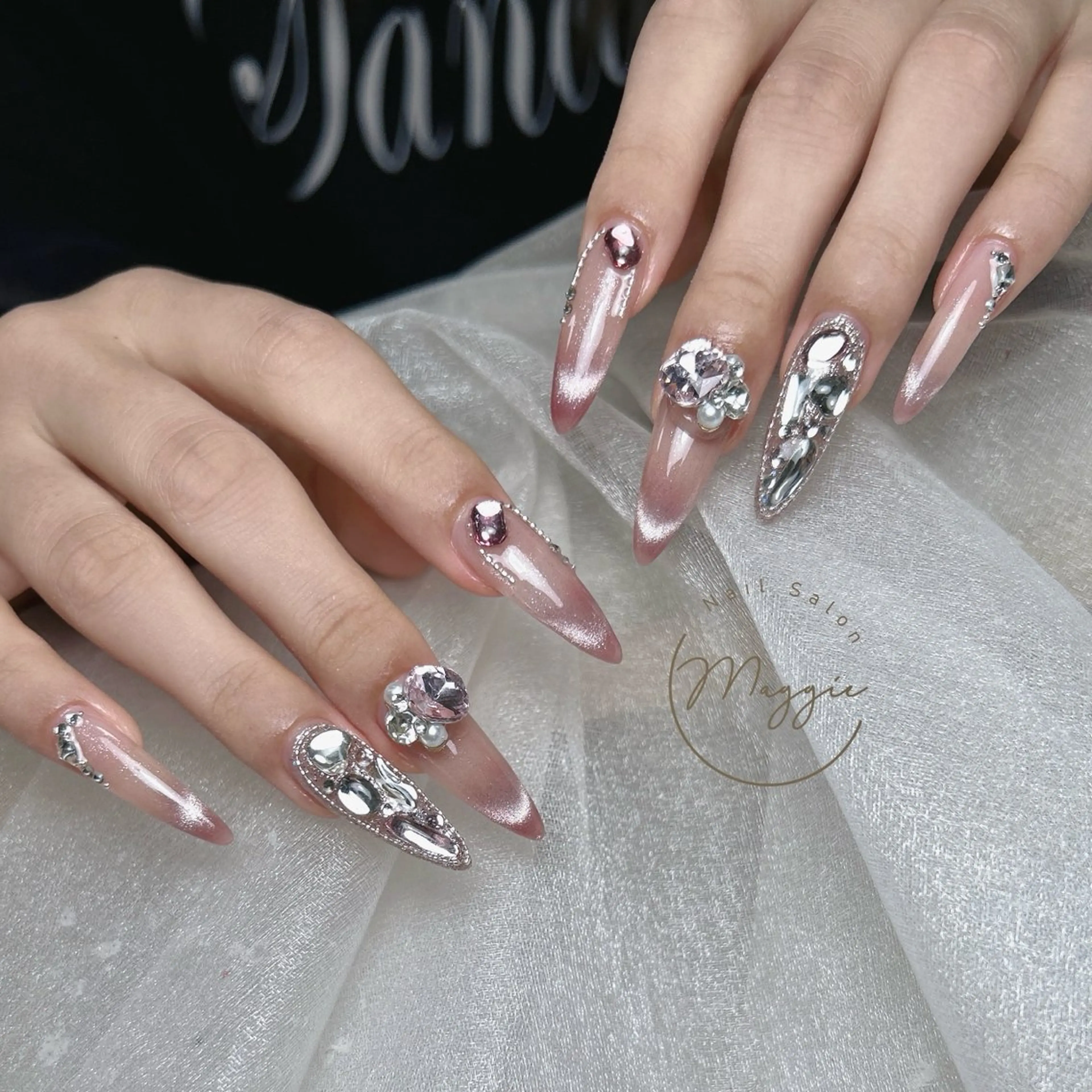 ネイル ハンドネイル Maggie Nail🦩のネイルデザイン