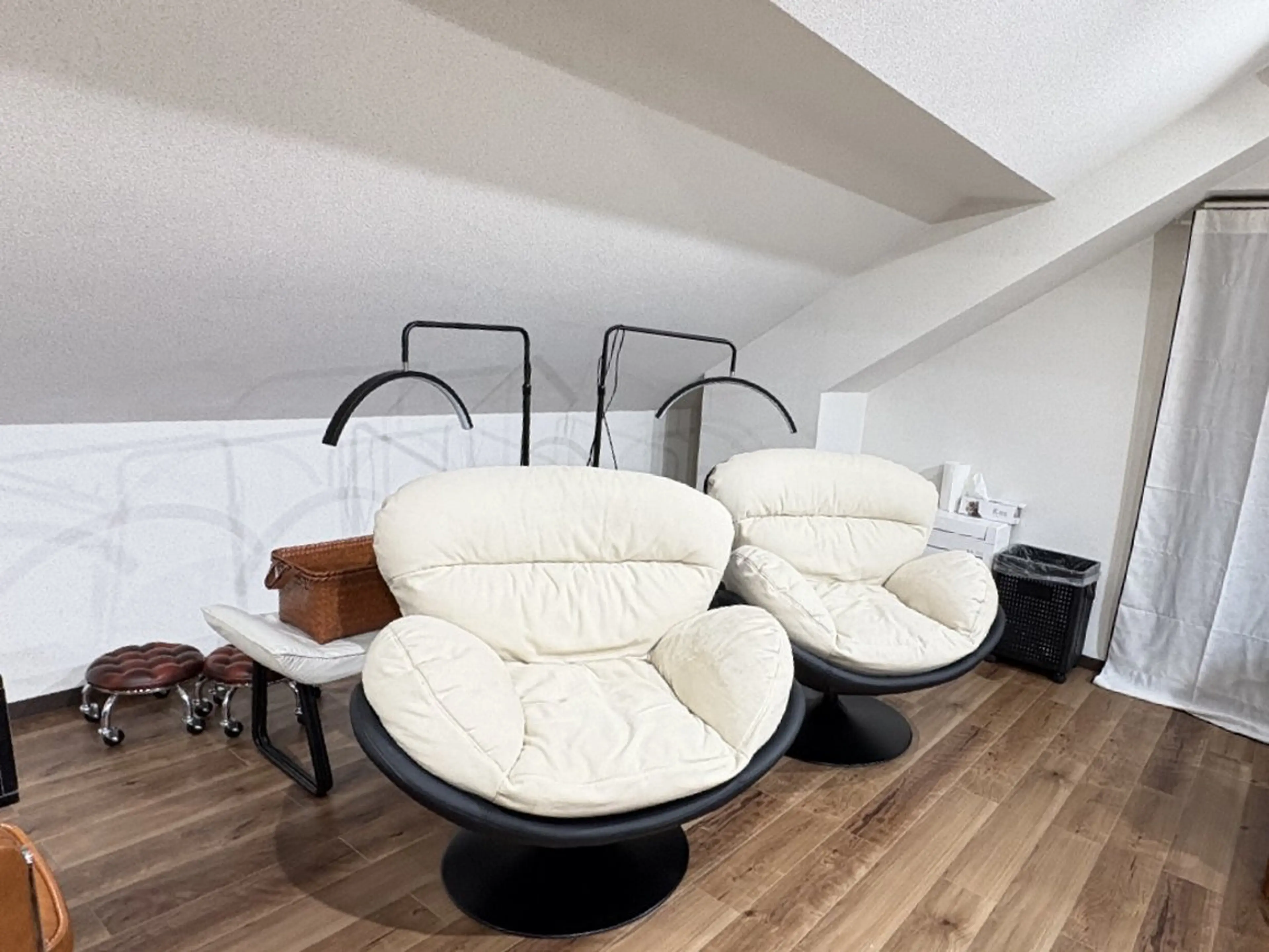 ネイル フットネイル フレンチネイル ジェルネイル ガラスフレンチ 韓国ネイル MoriseNail 原宿店のネイルデザイン