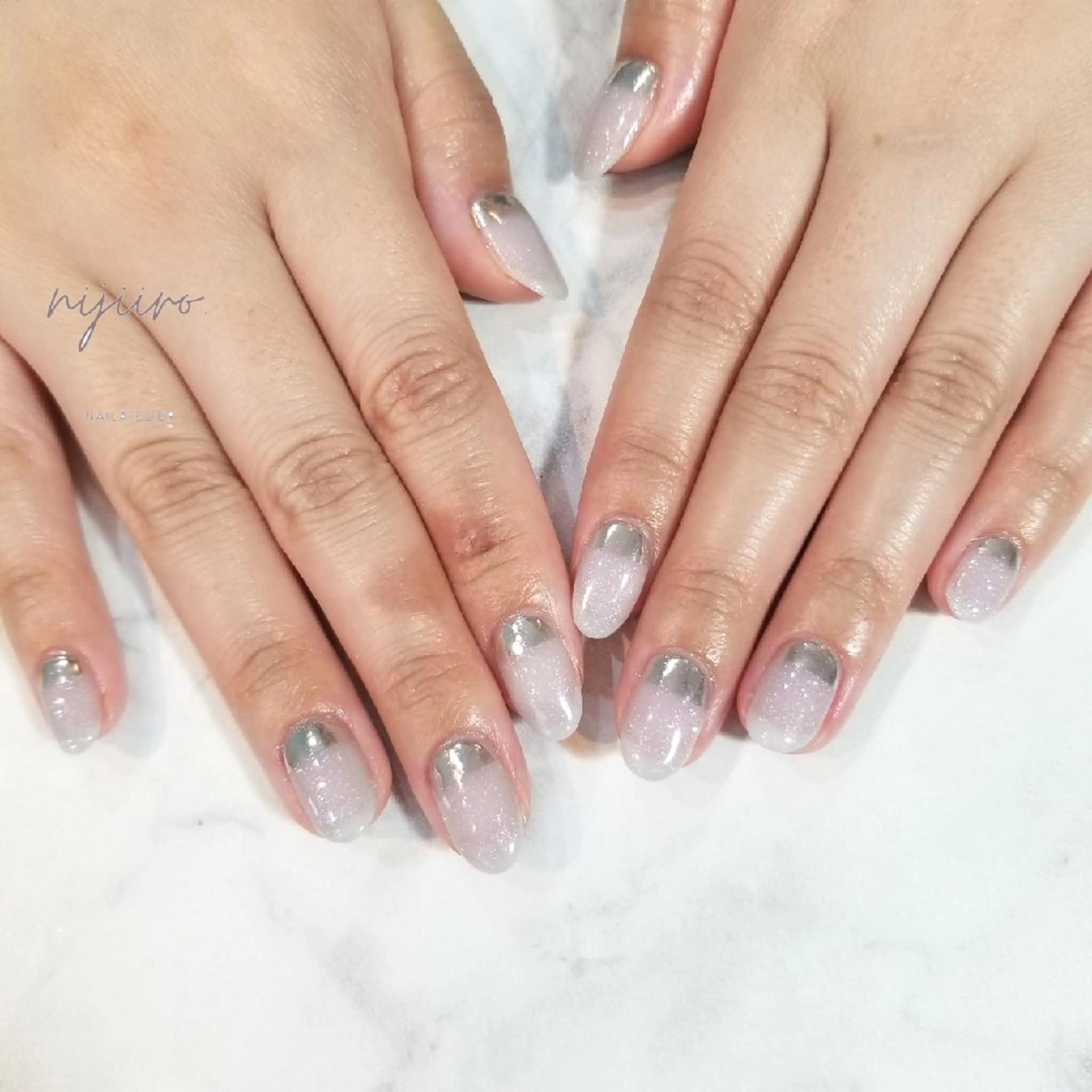 ネイル ミラーネイル ハンドネイル nailatelier nijiiro.所属・nijiiro🌈 サトウのネイルデザイン